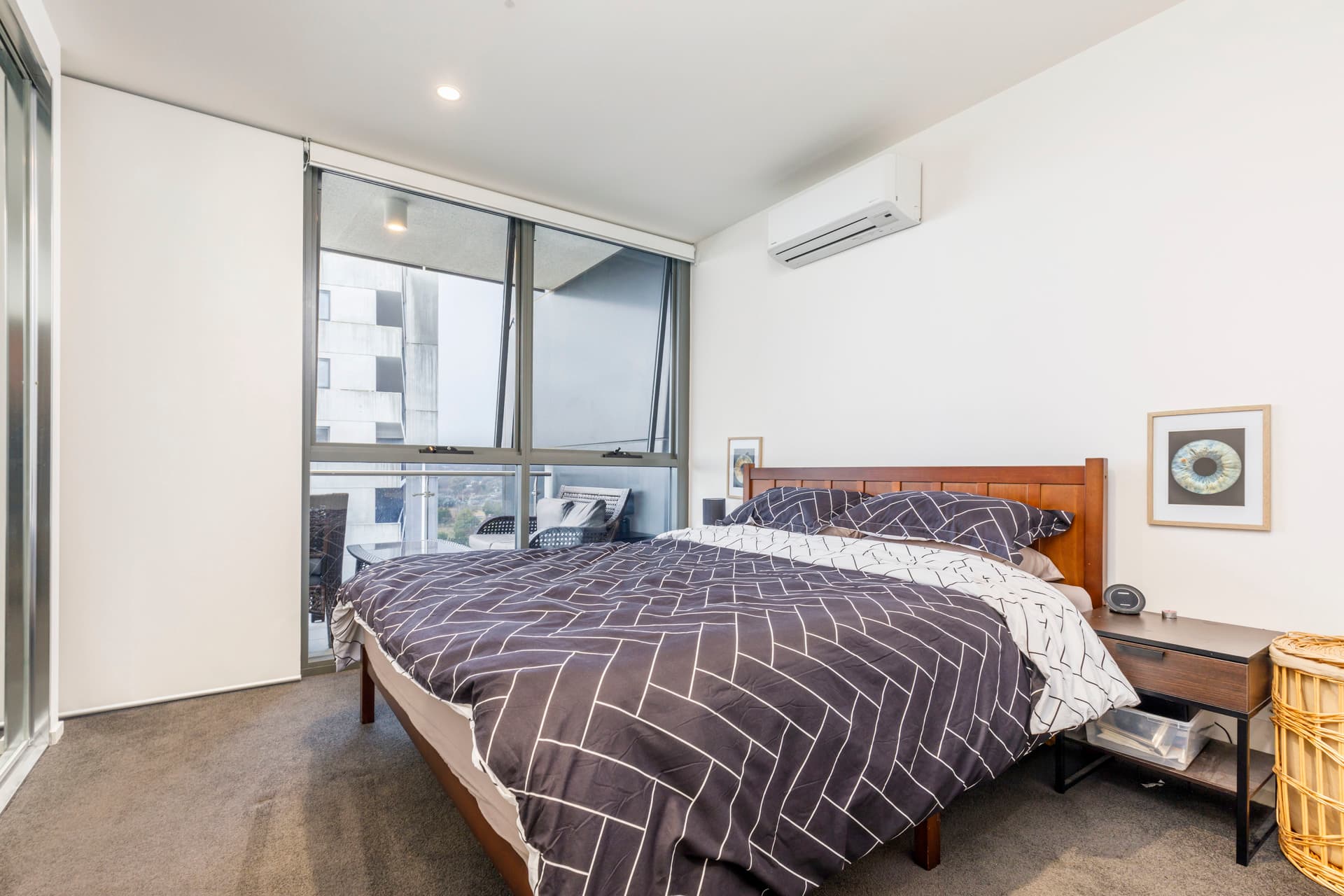 126/7 Irving Street, Phillip ACT 2606, Phillip - Thumbnail 2