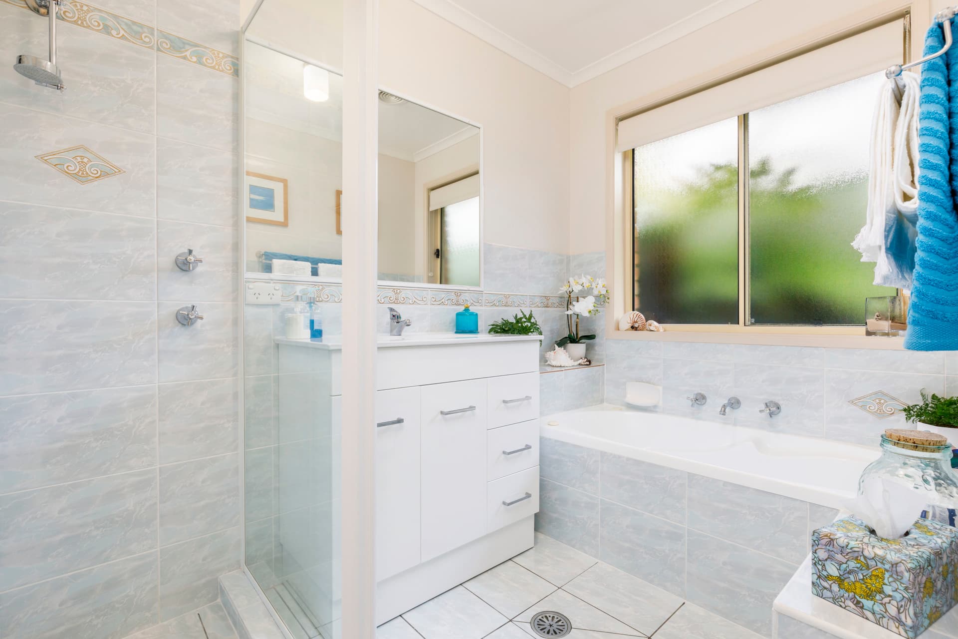 12 Tyenna Close, Amaroo ACT 2914, Amaroo - Thumbnail 4