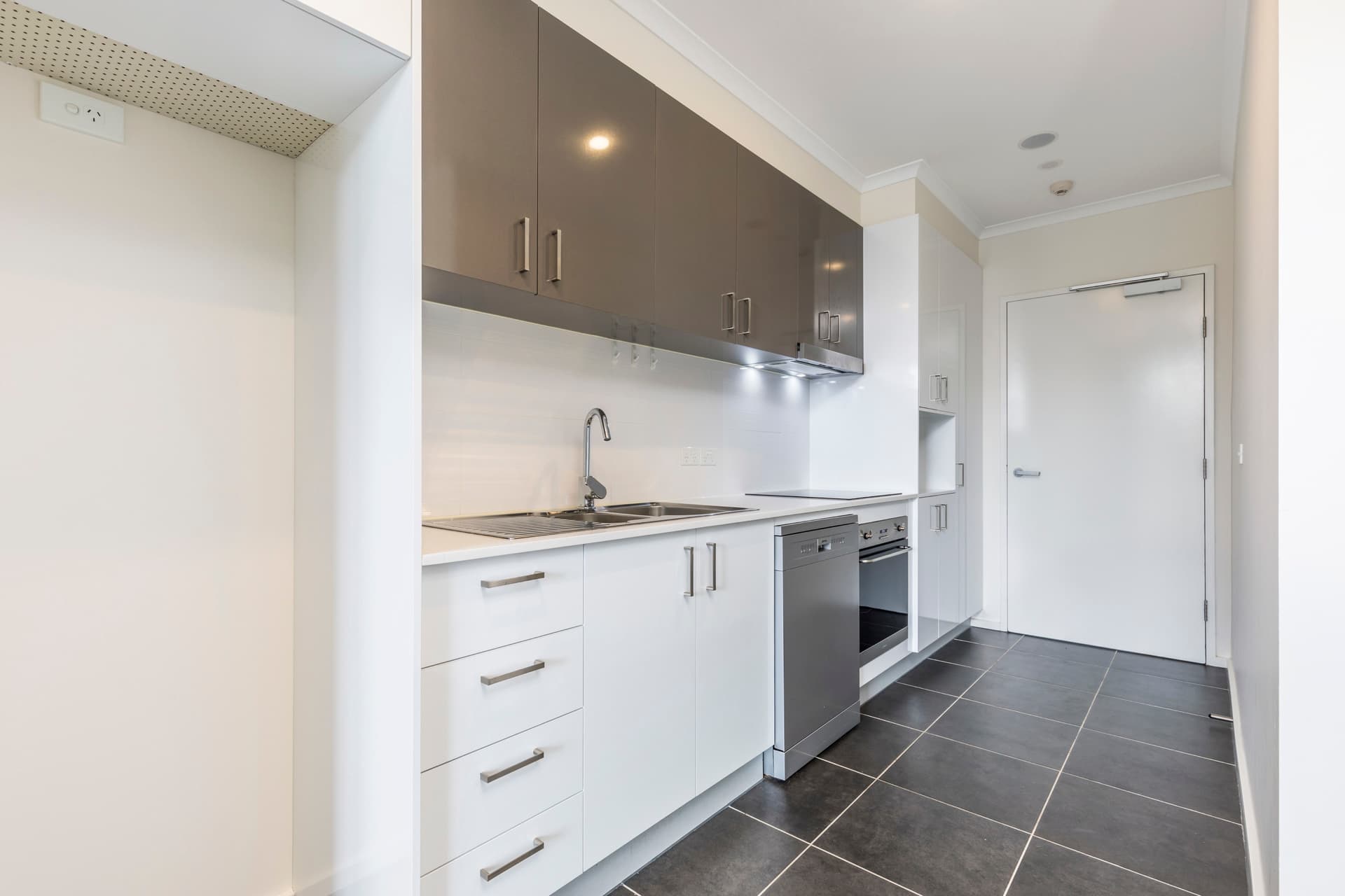 4/77 Gozzard Street, Gungahlin ACT 2912, Gungahlin - Thumbnail 6