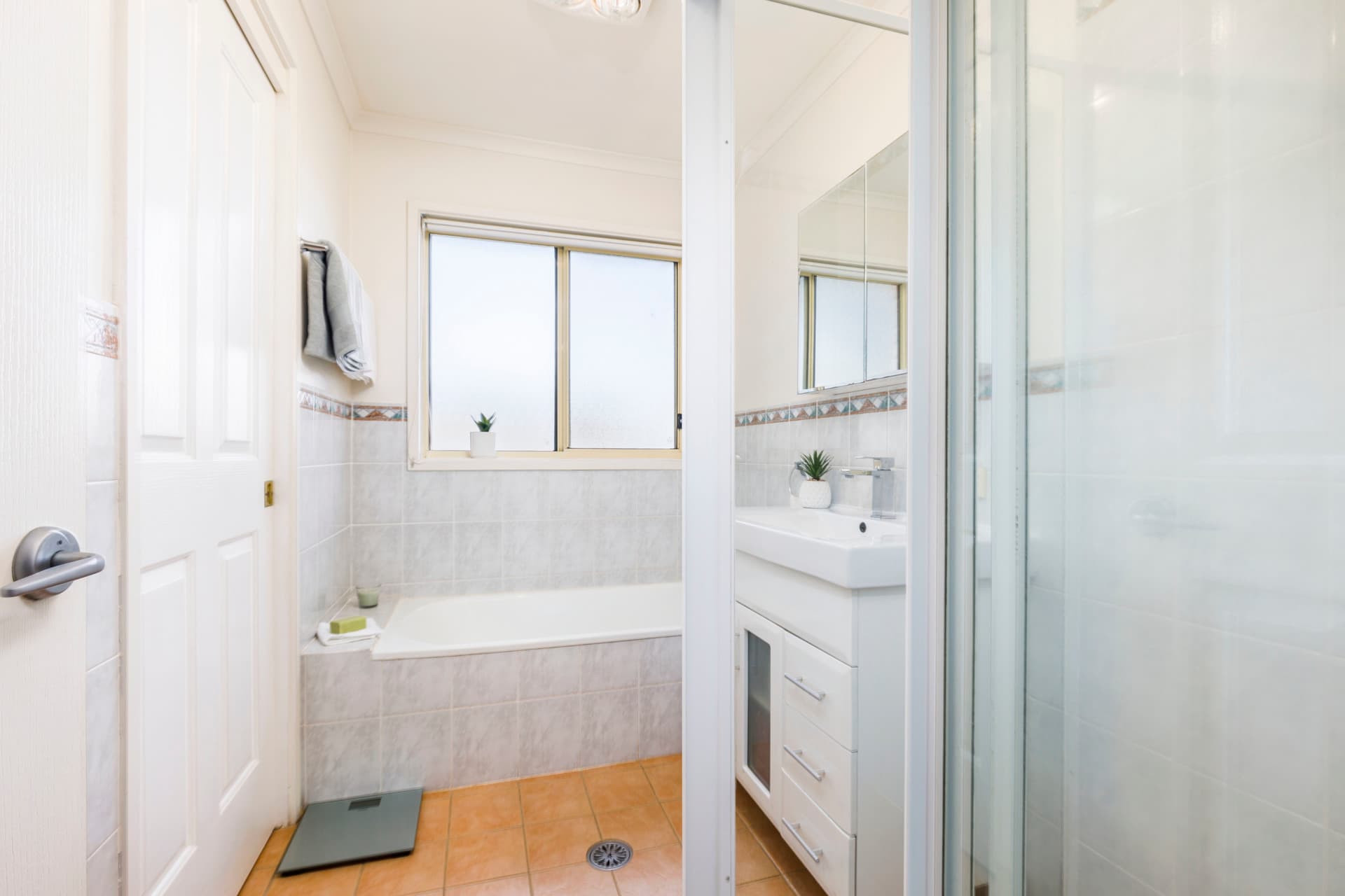 31 Tarrant Crescent, Dunlop ACT 2615, Dunlop - Image 1