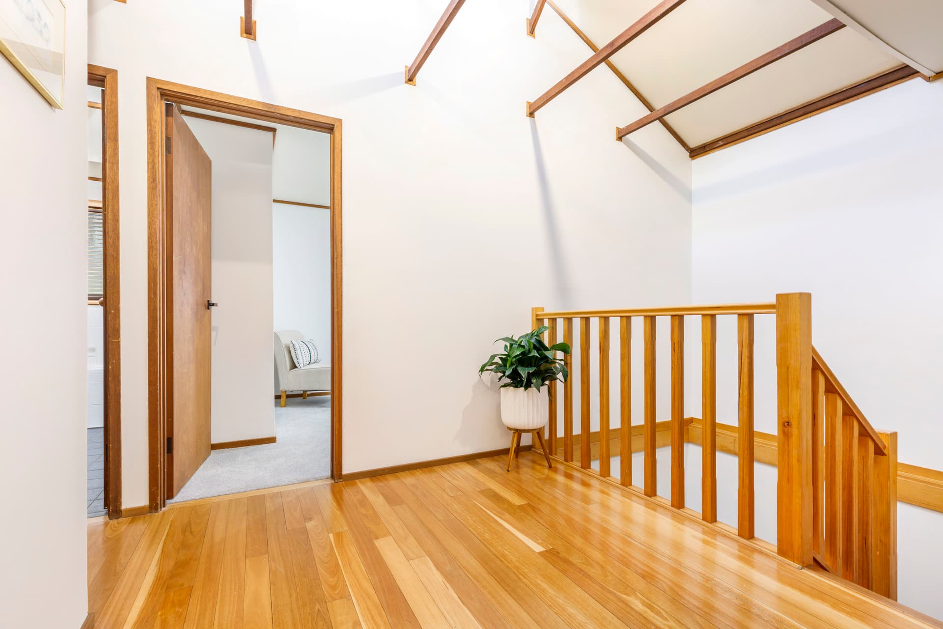 30 Barrett Street, Macgregor ACT 2615, Macgregor - Thumbnail 2