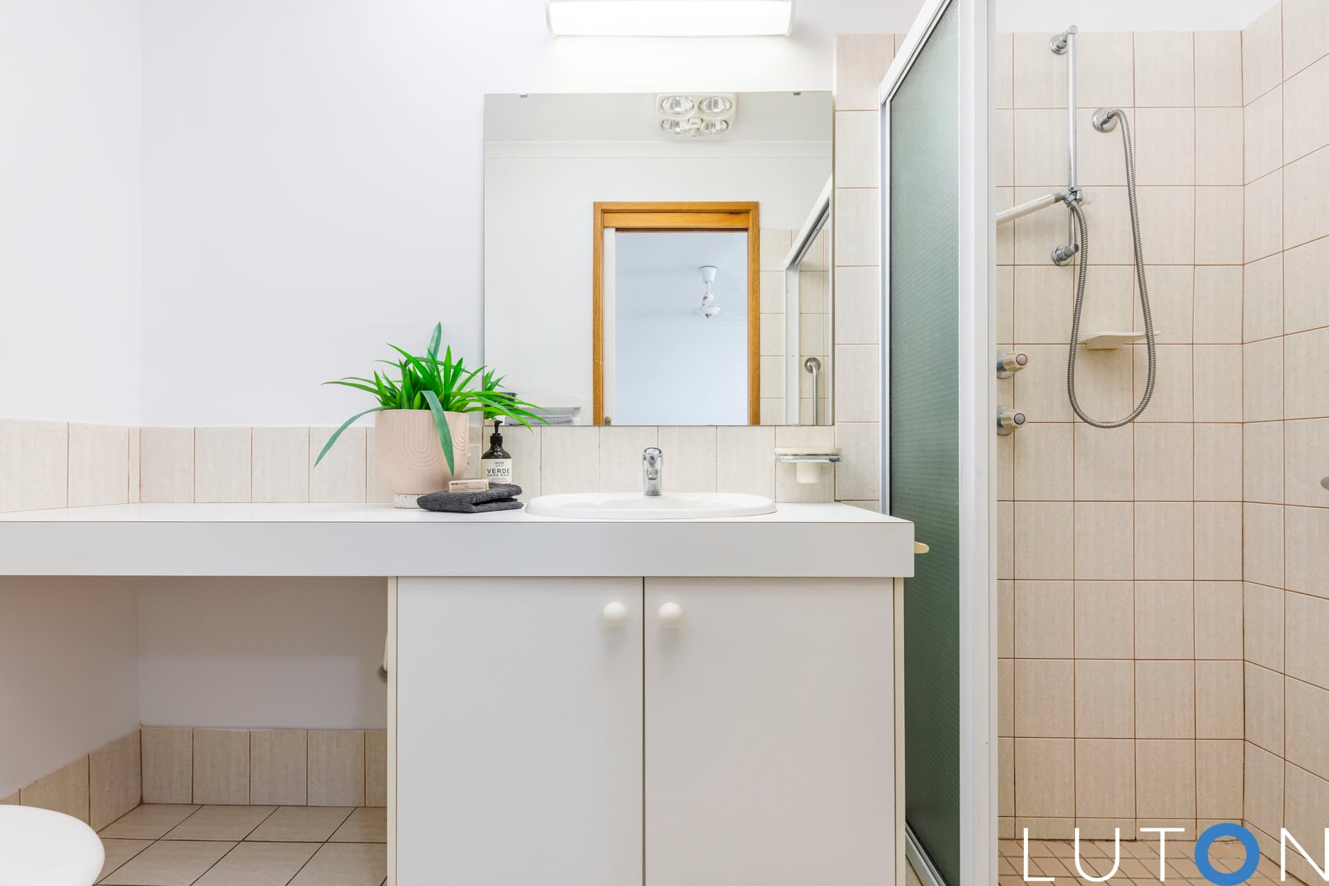 9B Buntine Crescent, Isaacs ACT 2607, Isaacs - Thumbnail 2