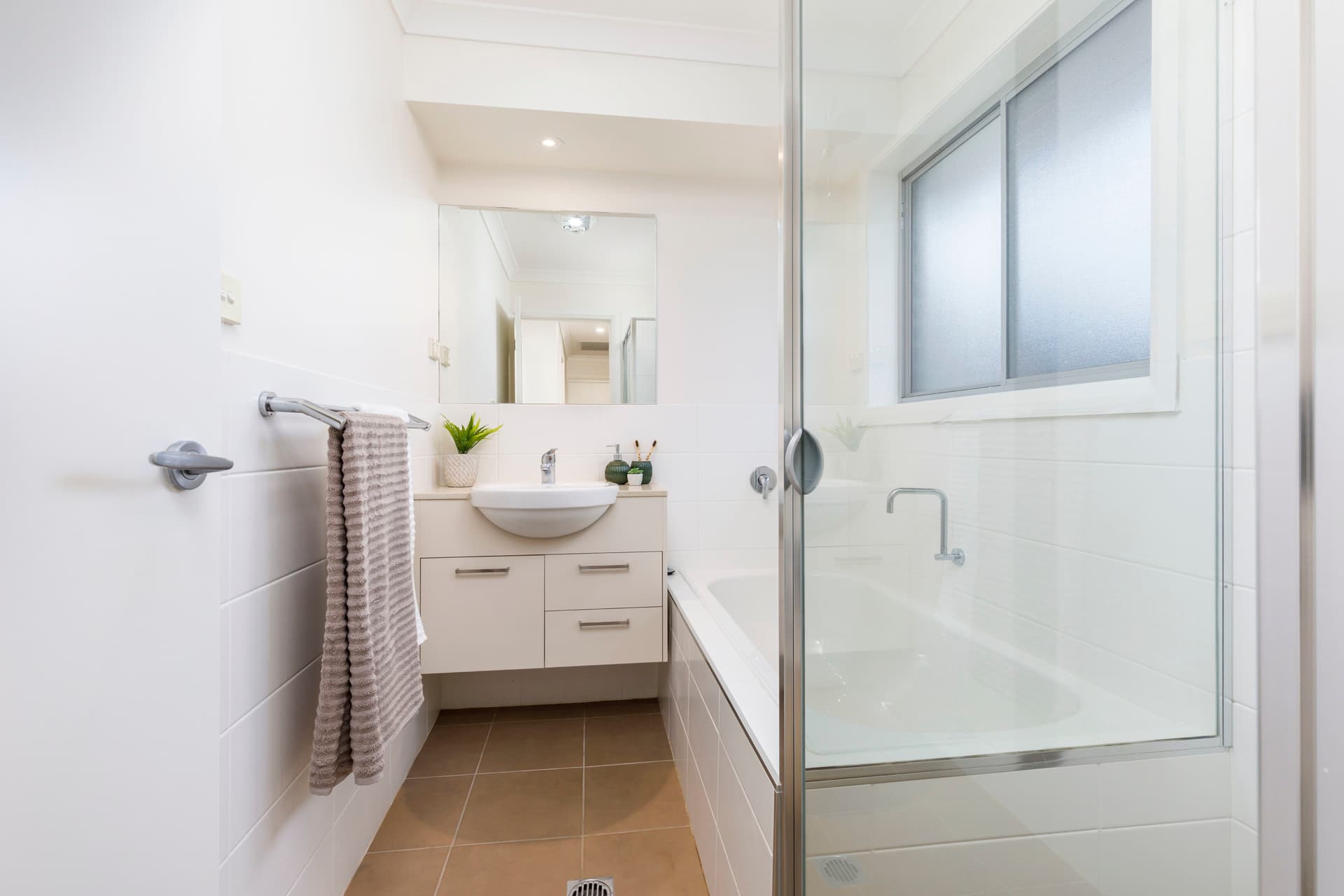 7 Quealy Street, Casey ACT 2913, Casey - Thumbnail 3