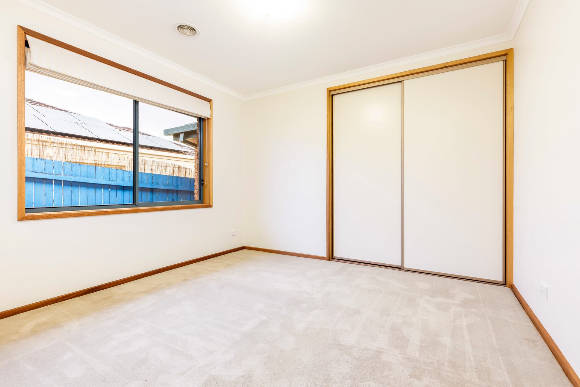8 Courtneidge Street, Dunlop ACT 2615, Dunlop - Thumbnail 4
