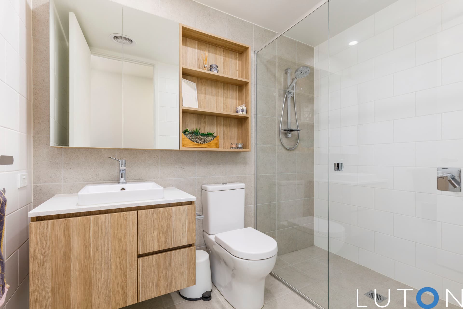 45/15 Irving Street, Phillip ACT 2606, Phillip - Thumbnail 2