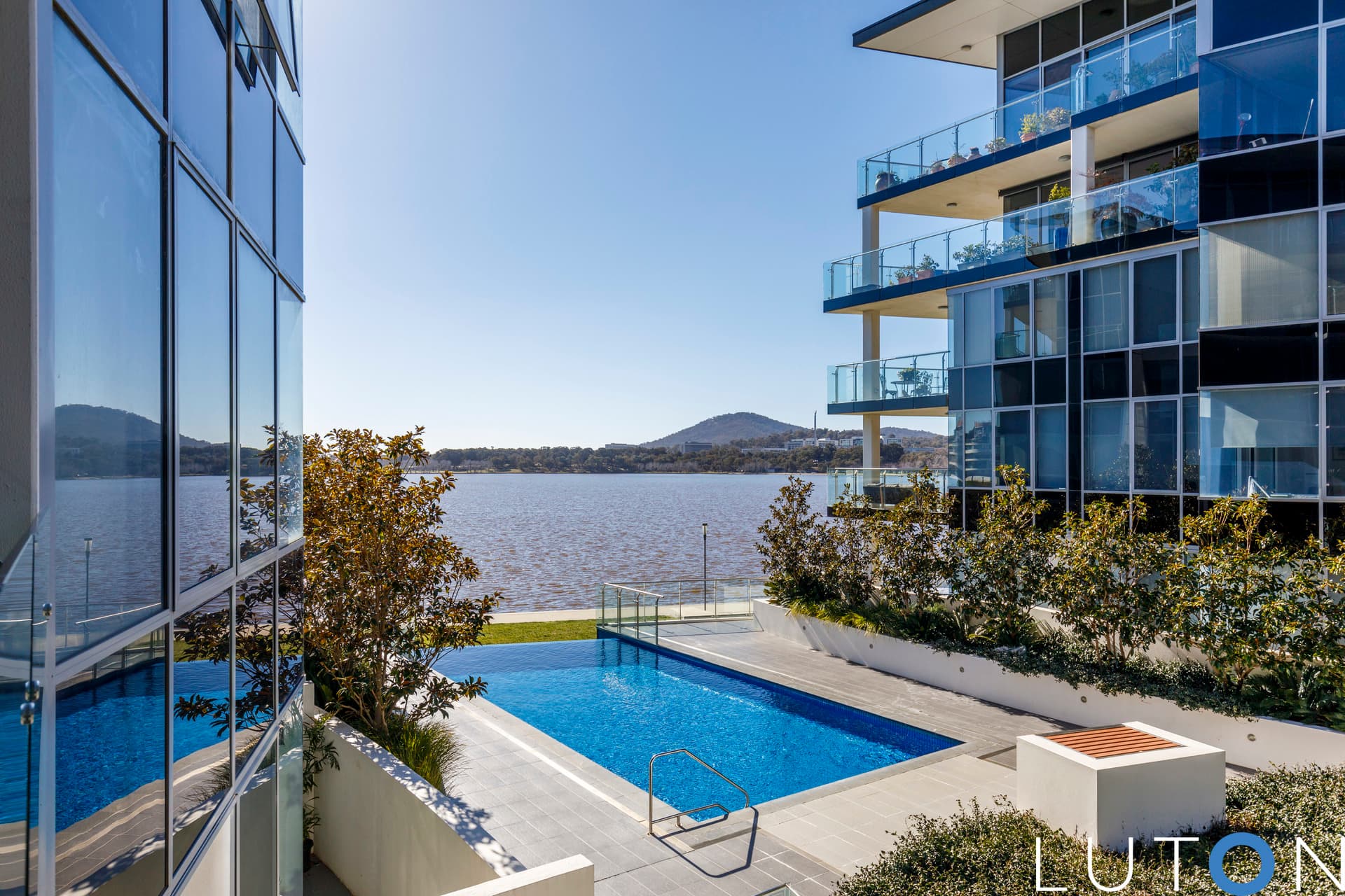 61/11 Trevillian Quay, Kingston ACT 2604, Kingston - Thumbnail 2