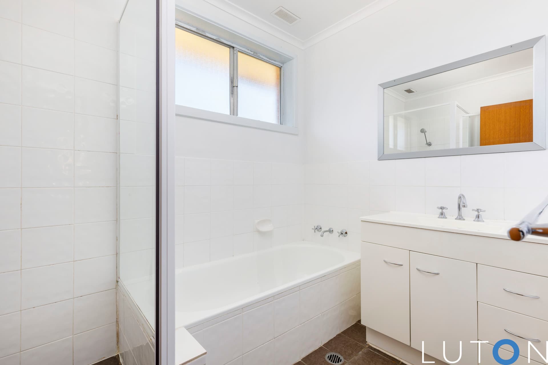 2 Mirbelia Crescent, Rivett ACT 2611, Rivett - Thumbnail 3