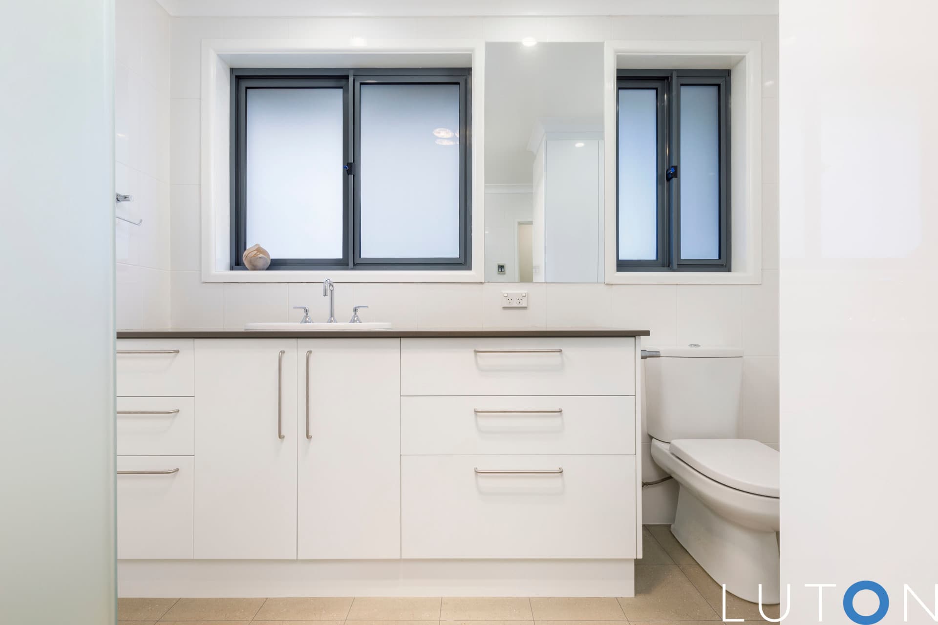 12 Buvelot Street, Weston ACT 2611, Weston - Thumbnail 4