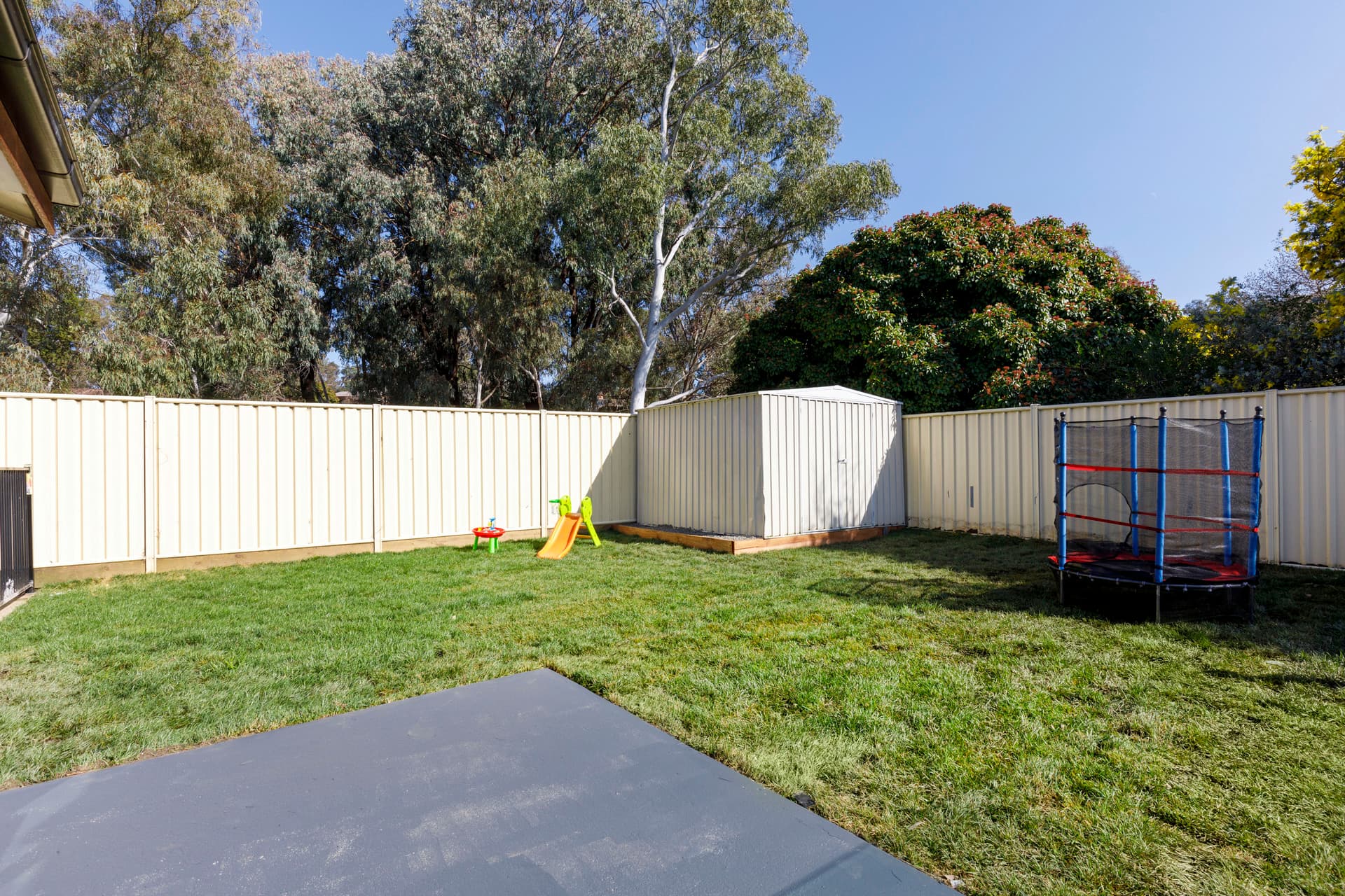 2 Bloxham Street, Charnwood ACT 2615, Charnwood - Thumbnail 8