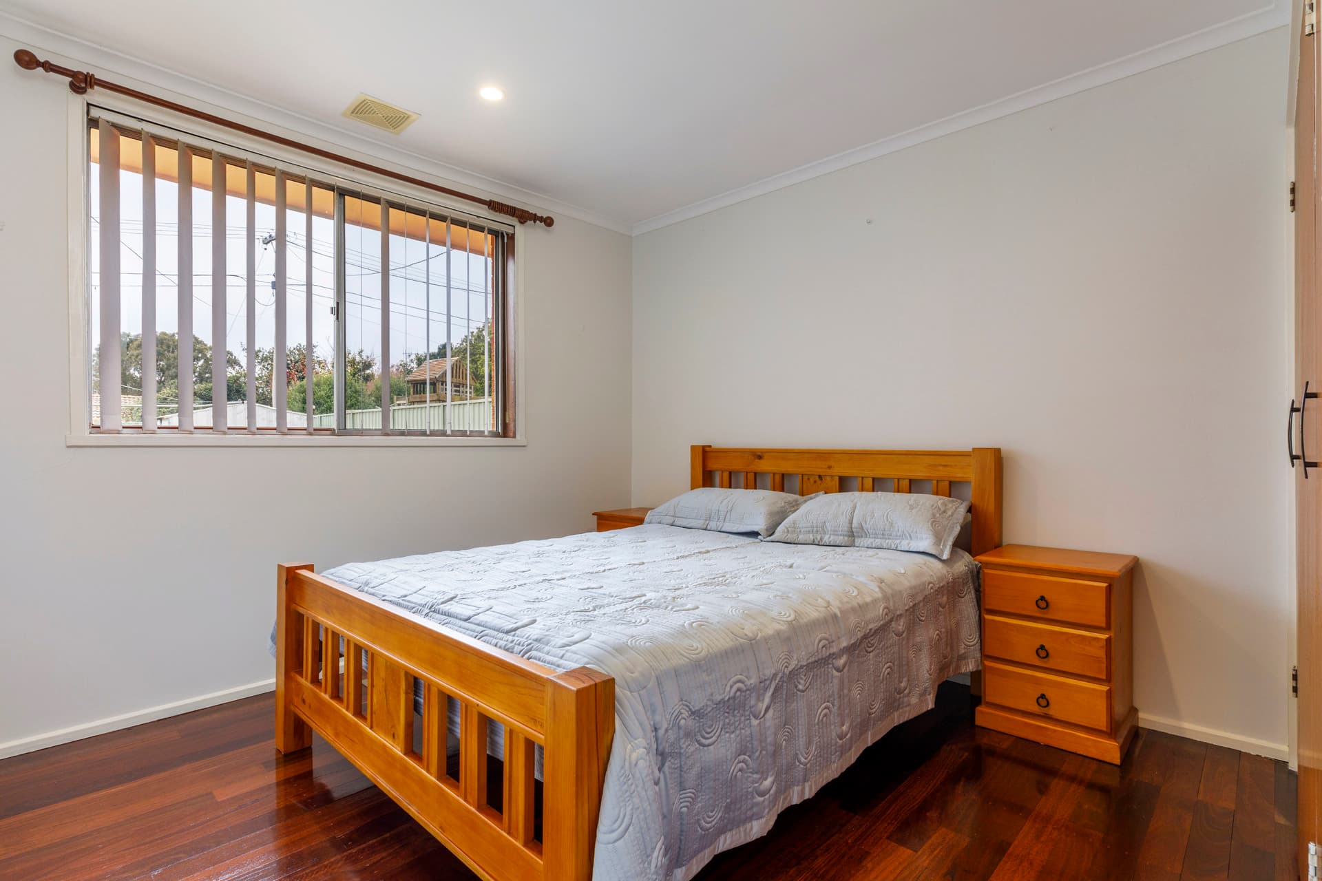 216 Southern Cross Drive, Latham ACT 2615, Latham - Thumbnail 4