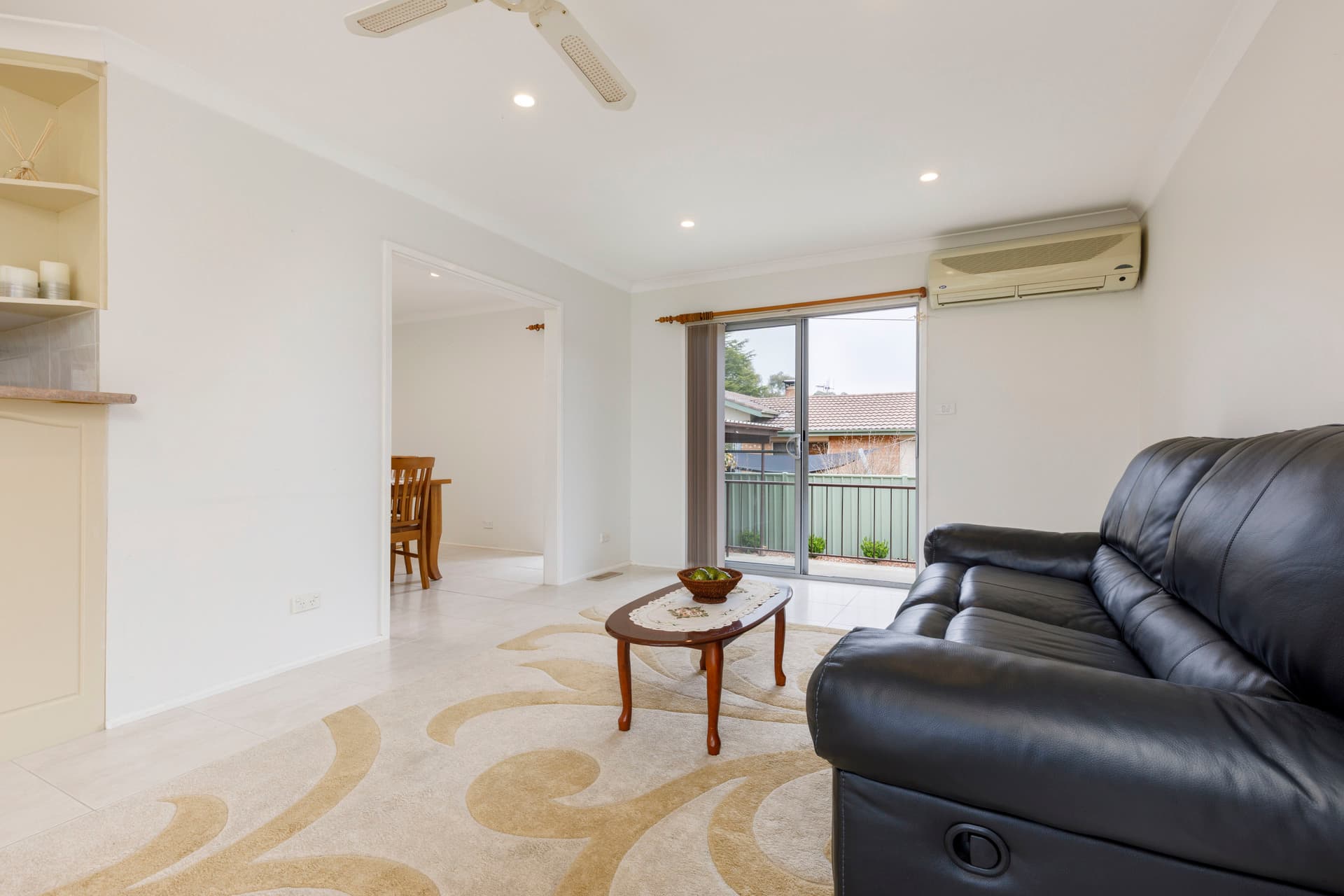 216 Southern Cross Drive, Latham ACT 2615, Latham - Thumbnail 2