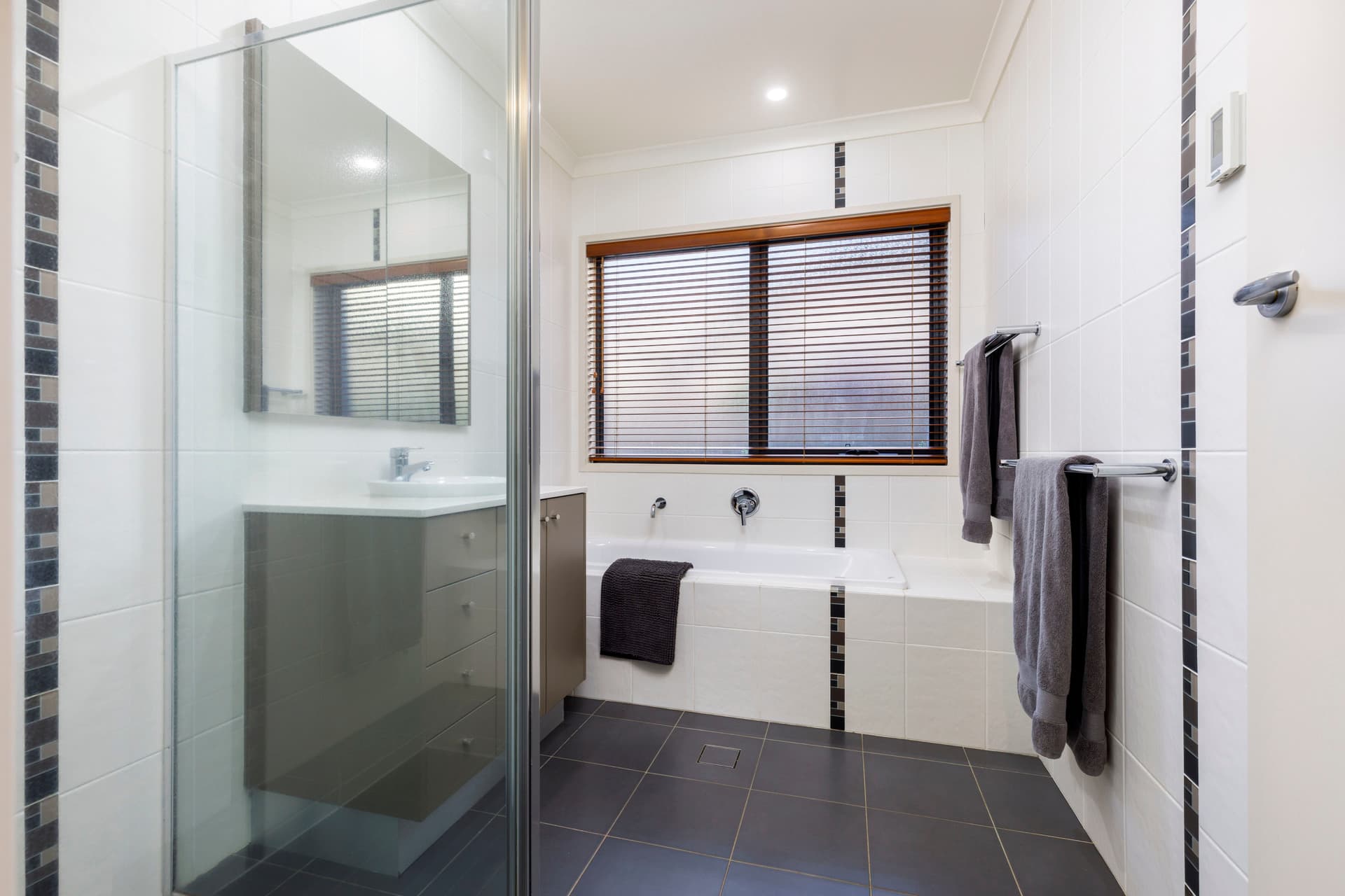 14 Eildon Place, Duffy ACT 2611, Duffy - Thumbnail 3