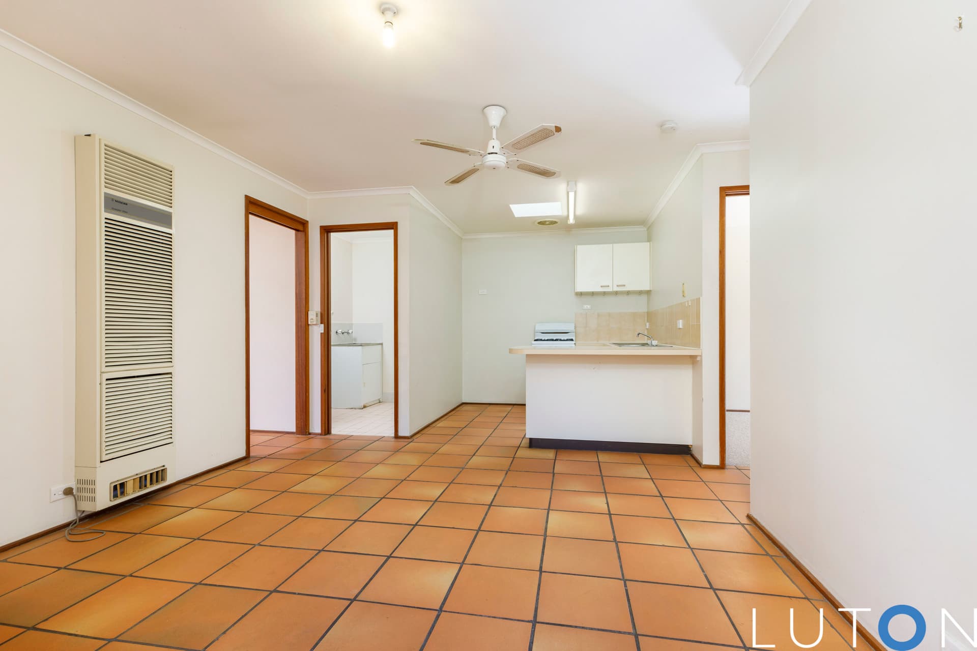 9/6 Beazley Crescent, Calwell ACT 2905, Calwell - Thumbnail 2