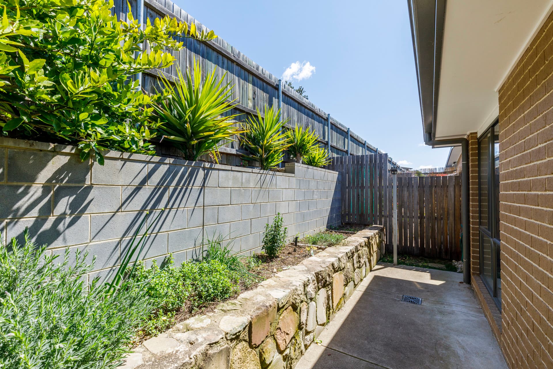 13 Dalkin Crescent, Casey ACT 2913, Casey - Thumbnail 7