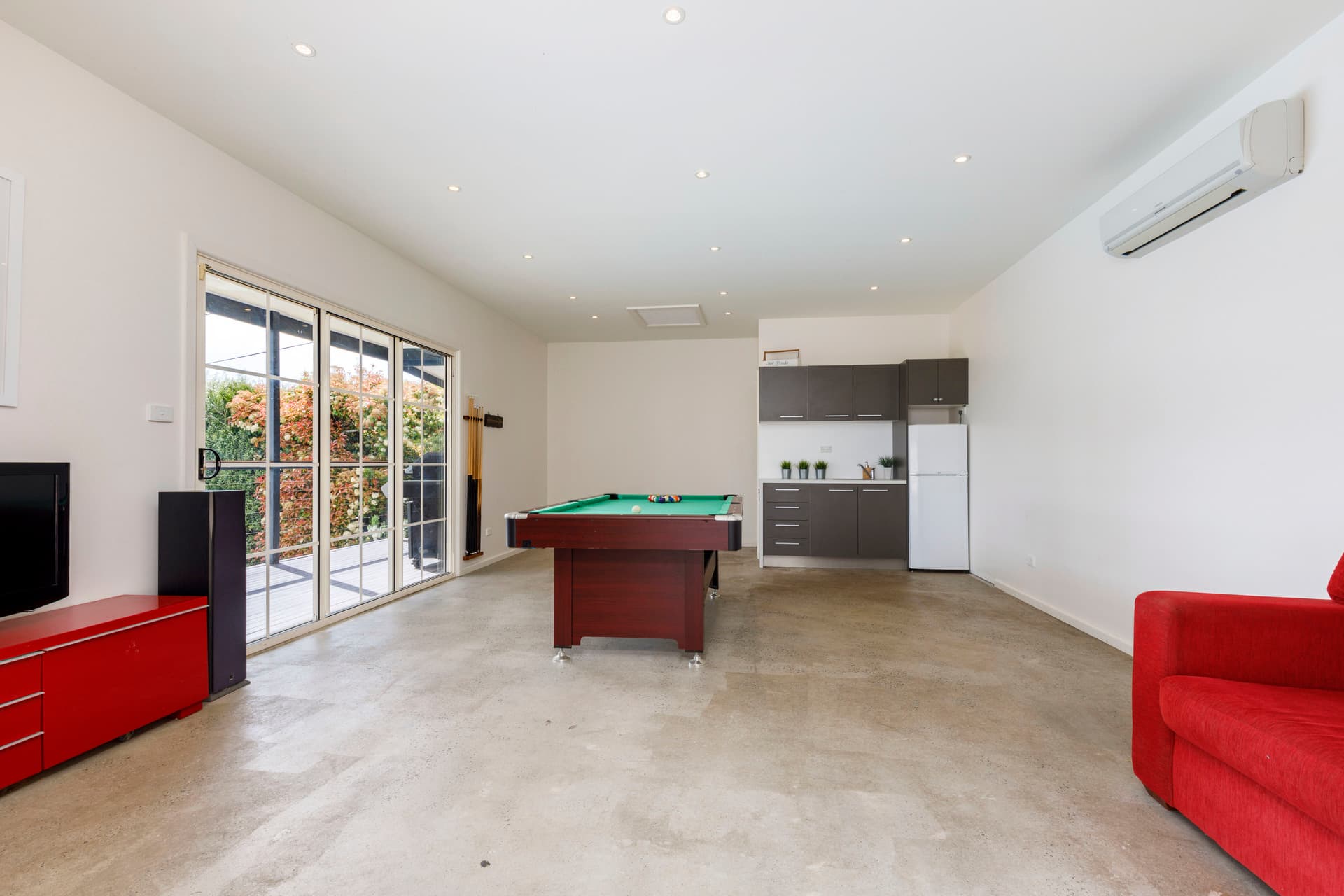 4 Coleman Street, Pearce ACT 2607, Pearce - Thumbnail 6