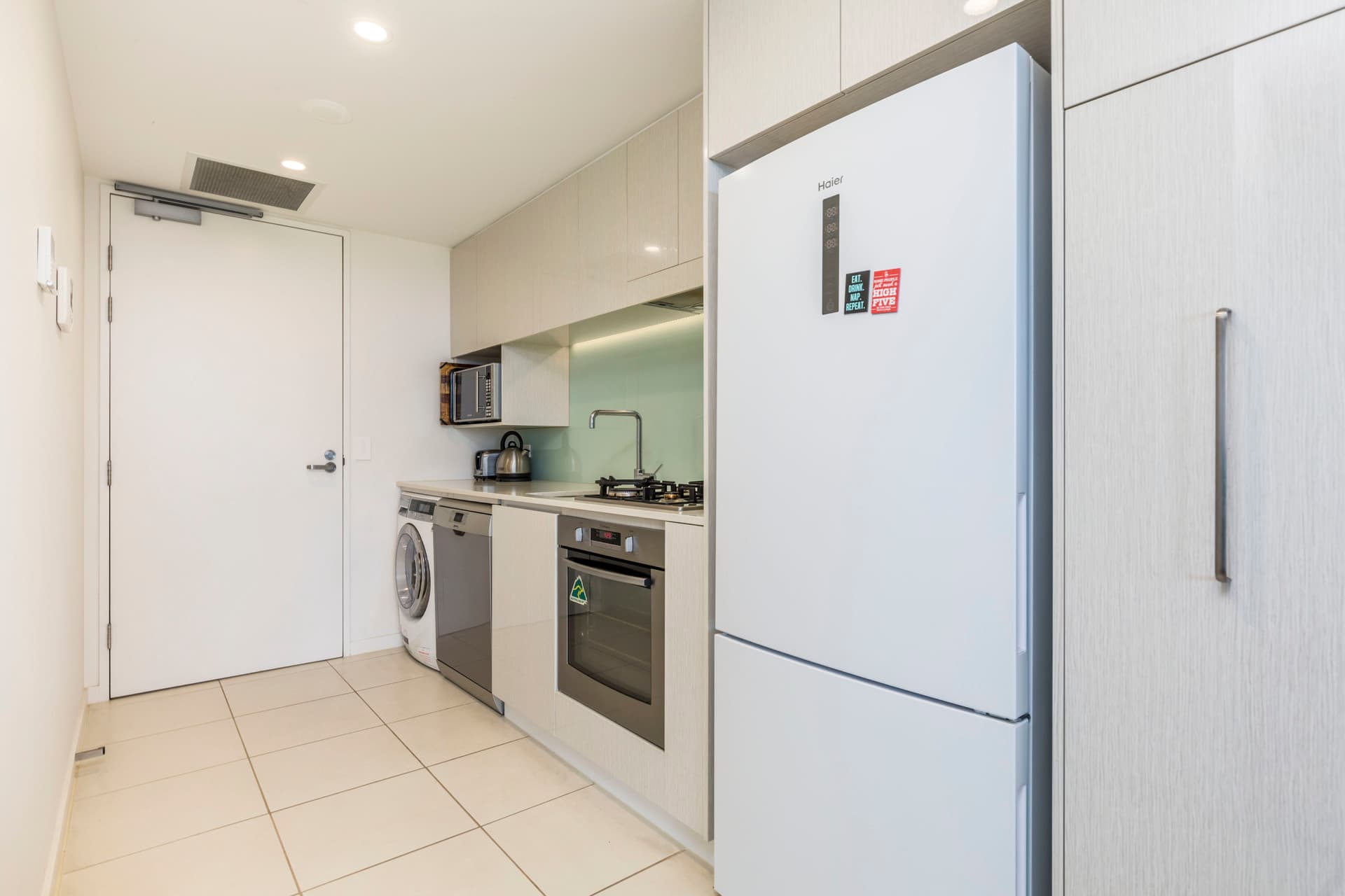 82/43 Constitution Avenue, Reid ACT 2612, Reid - Image 1
