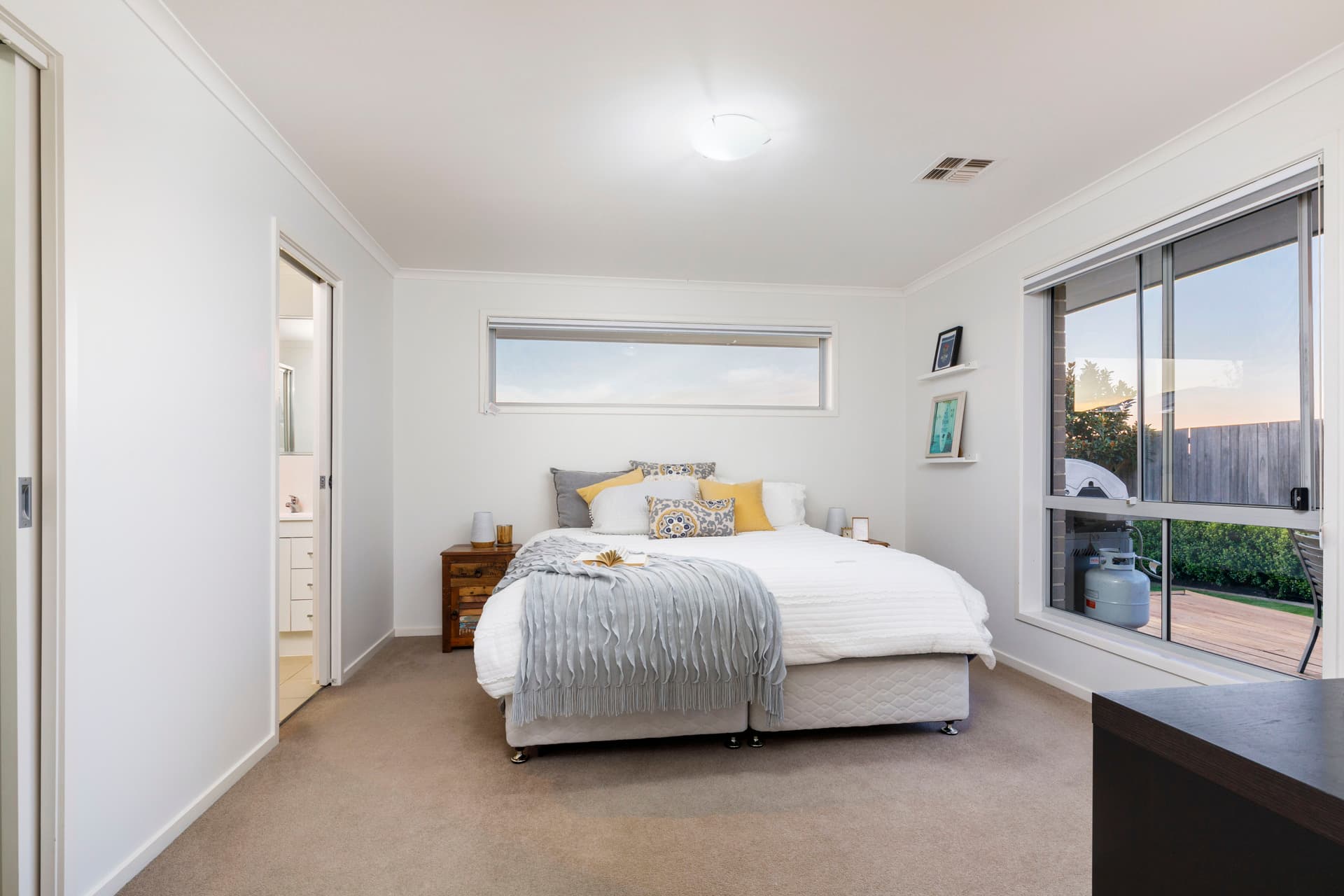 32 Cocoparra Crescent, Crace ACT 2911, Crace - Thumbnail 6