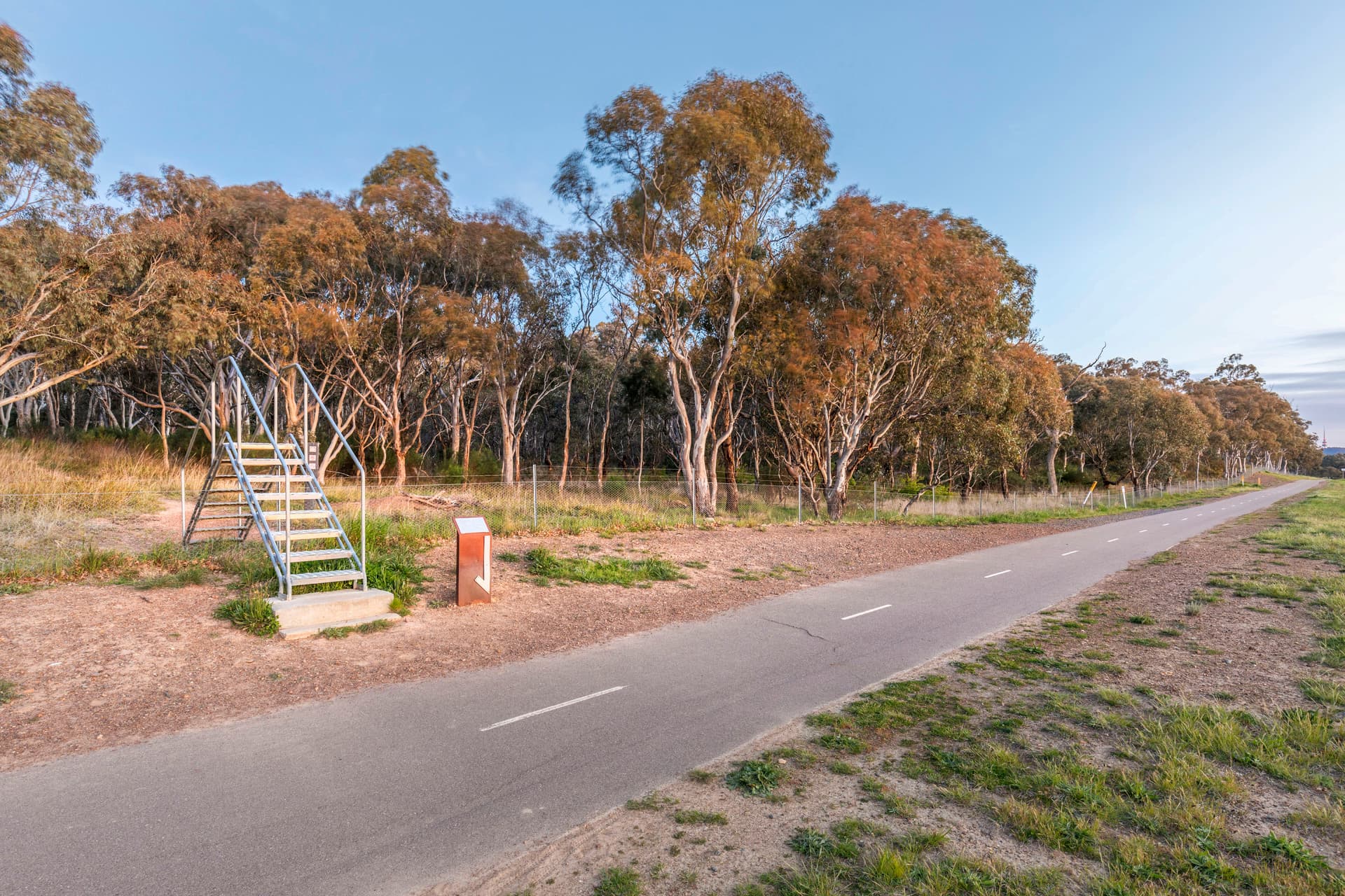 32 Cocoparra Crescent, Crace ACT 2911, Crace - Thumbnail 2