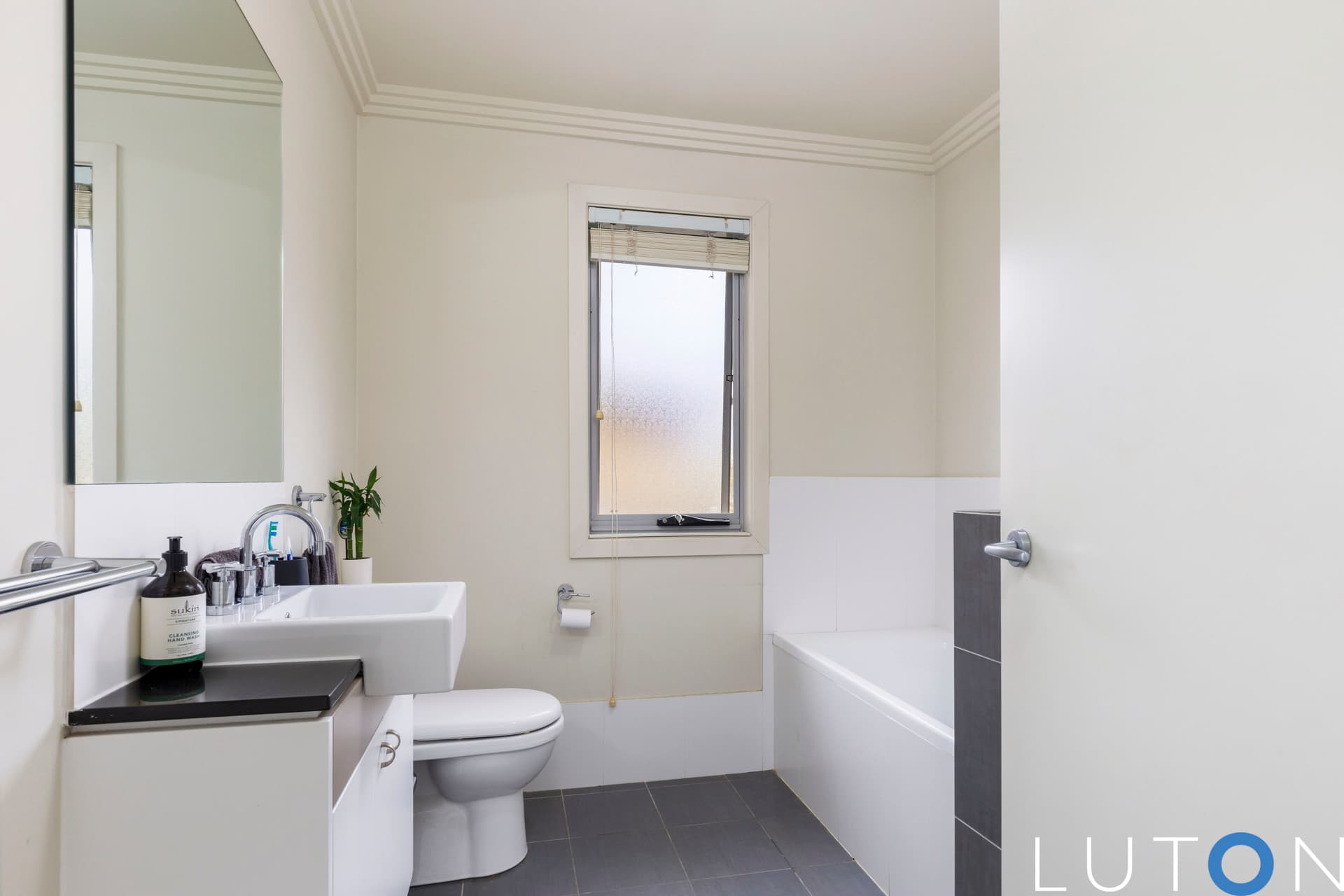 16 Stella Hume Street, Bonython ACT 2905, Bonython - Thumbnail 4