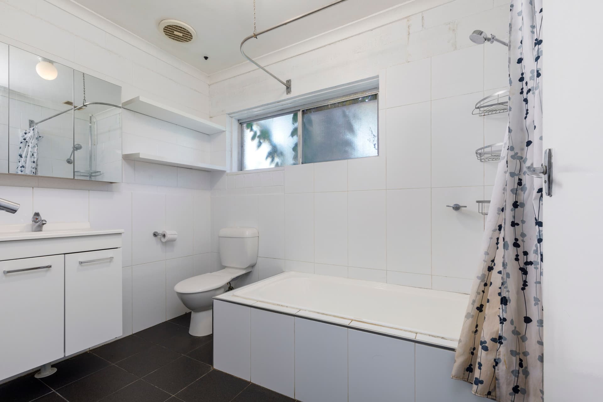 1/12 Wirraway Crescent, Scullin ACT 2614, Scullin - Thumbnail 4