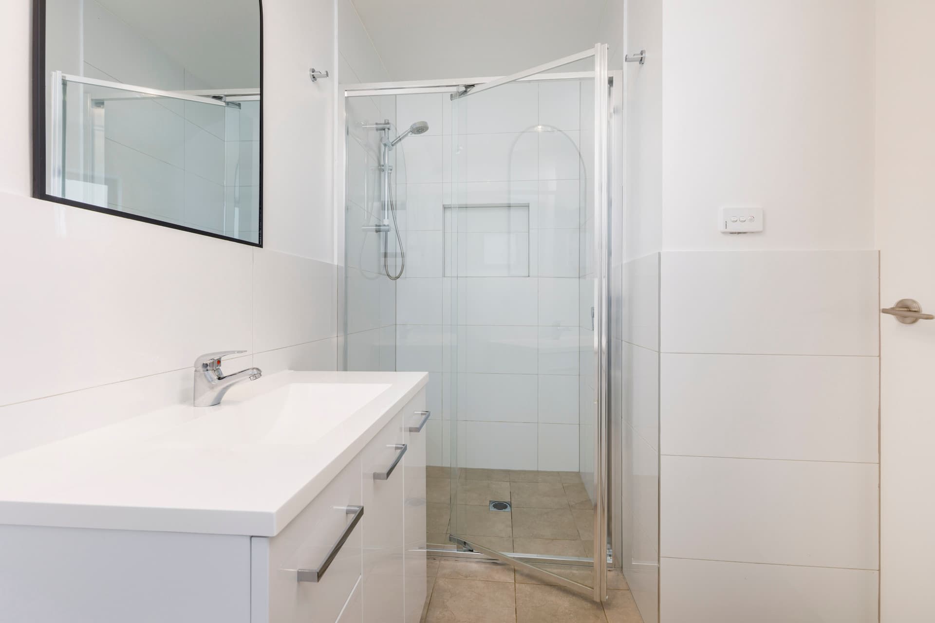 2/13 Kingham Place, Charnwood ACT 2615, Charnwood - Image 1