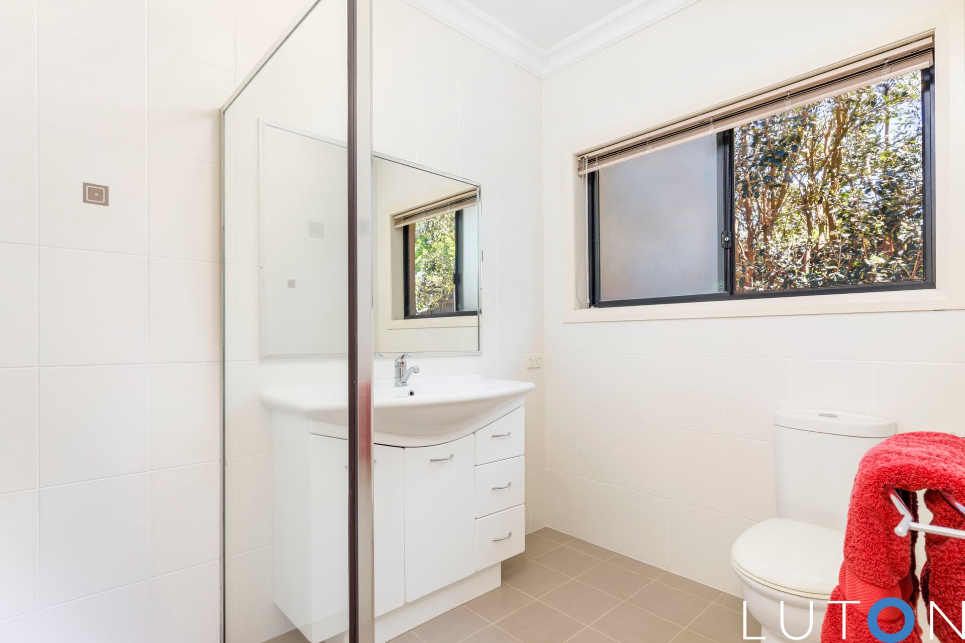 2/27 Elder Street, Braddon ACT 2612, Braddon - Image 1