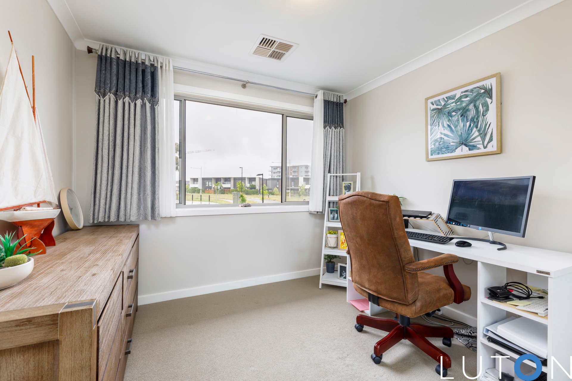 1/1 Gifford Street, Coombs ACT 2611, Coombs - Thumbnail 5