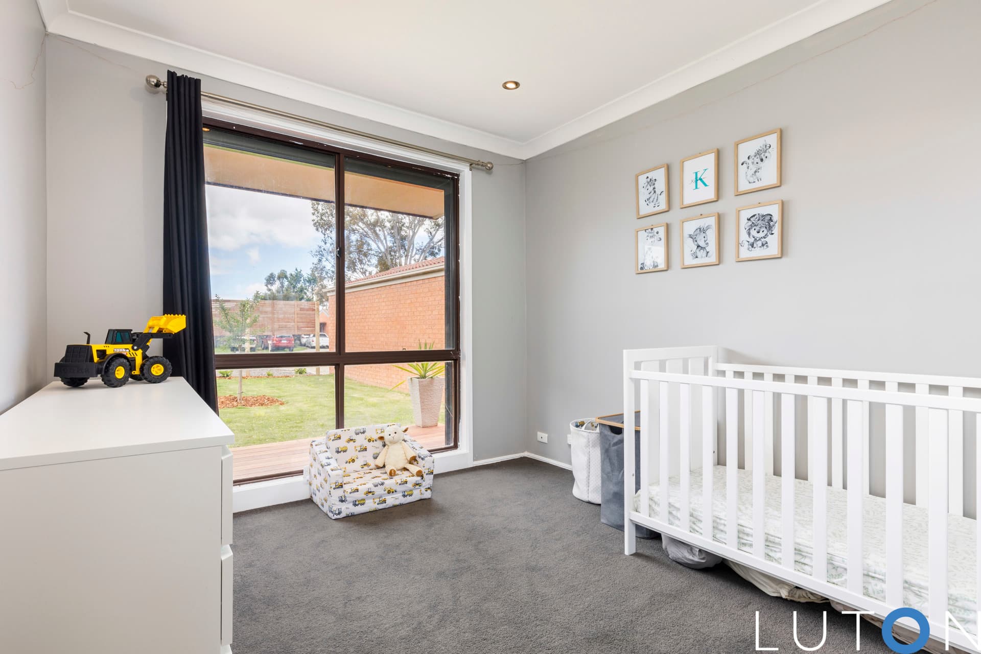 8 Dane Close, Calwell ACT 2905, Calwell - Image 1