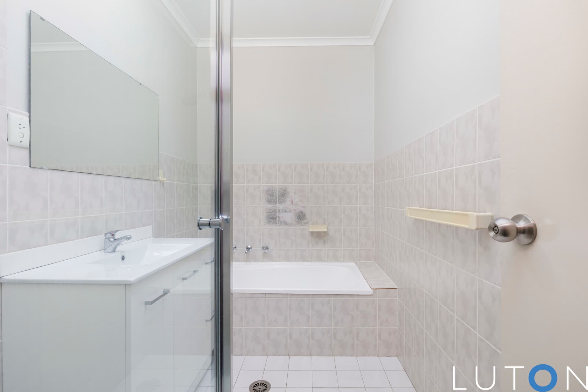 6/24 Beazley Crescent, Calwell ACT 2905, Calwell - Thumbnail 3