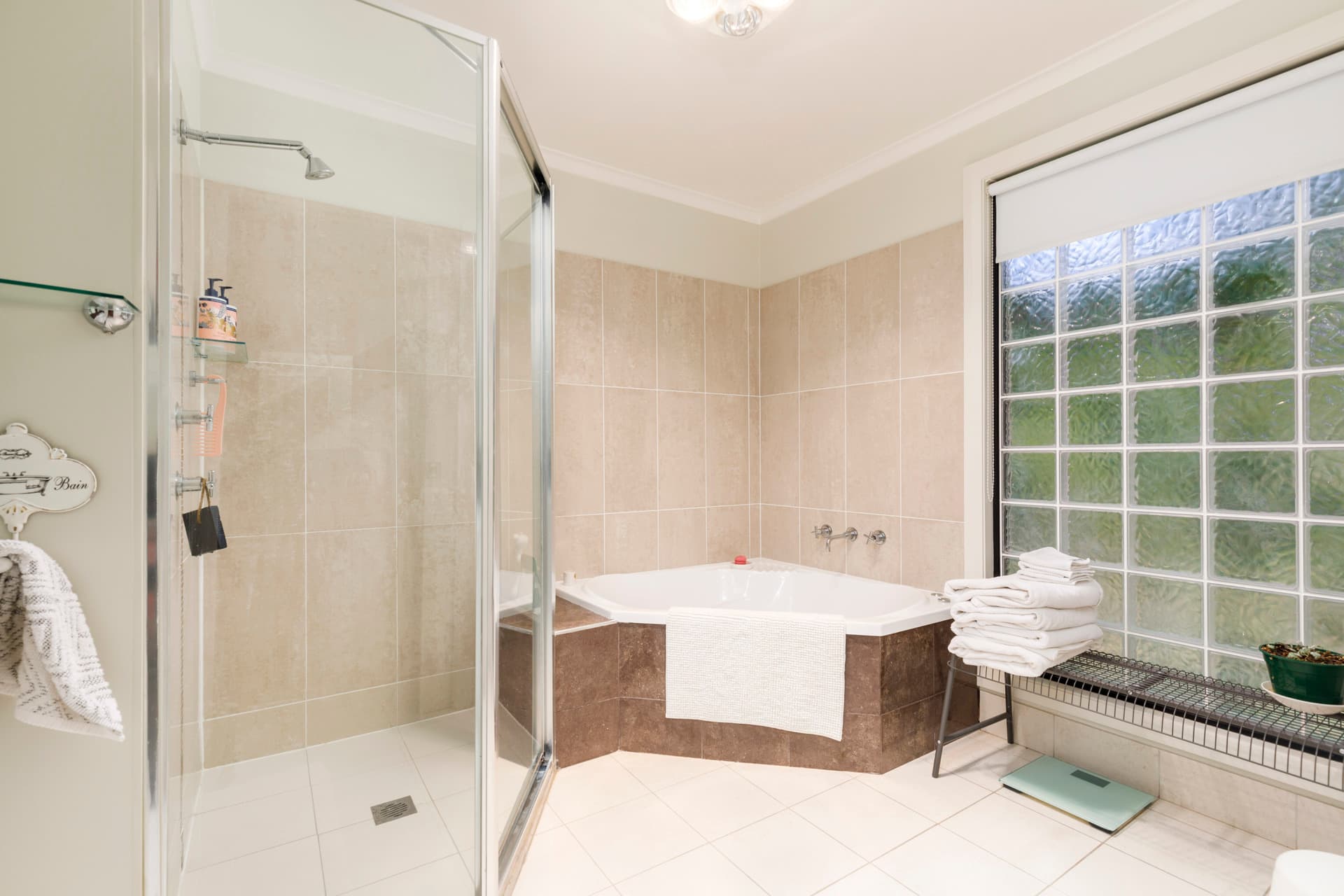 17 Eildon Place, Duffy ACT 2611, Duffy - Thumbnail 2