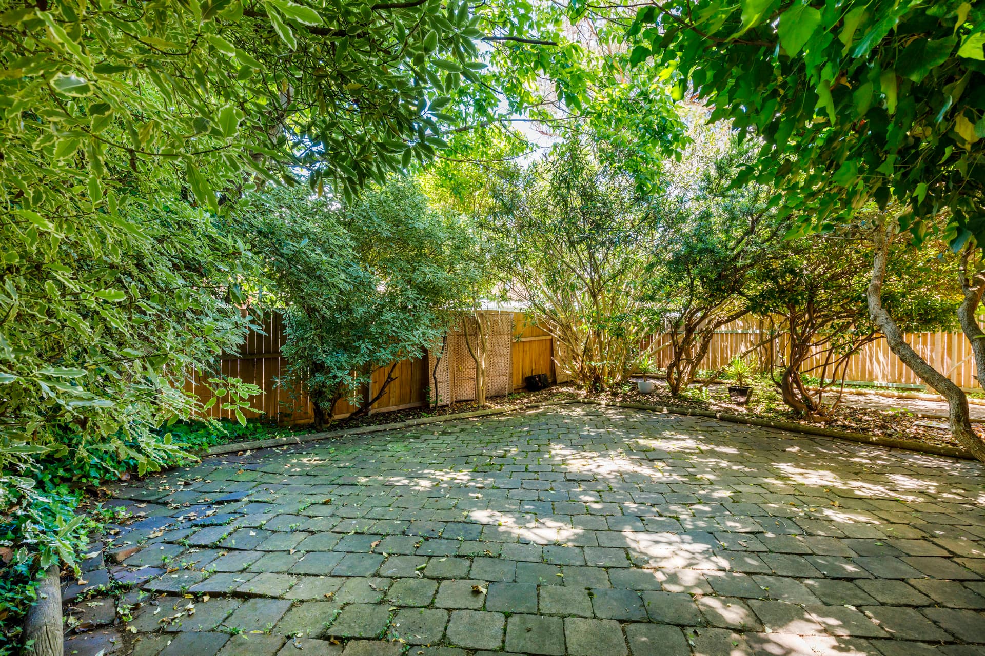 16 Moorehead Place, Latham ACT 2615, Latham - Thumbnail 5