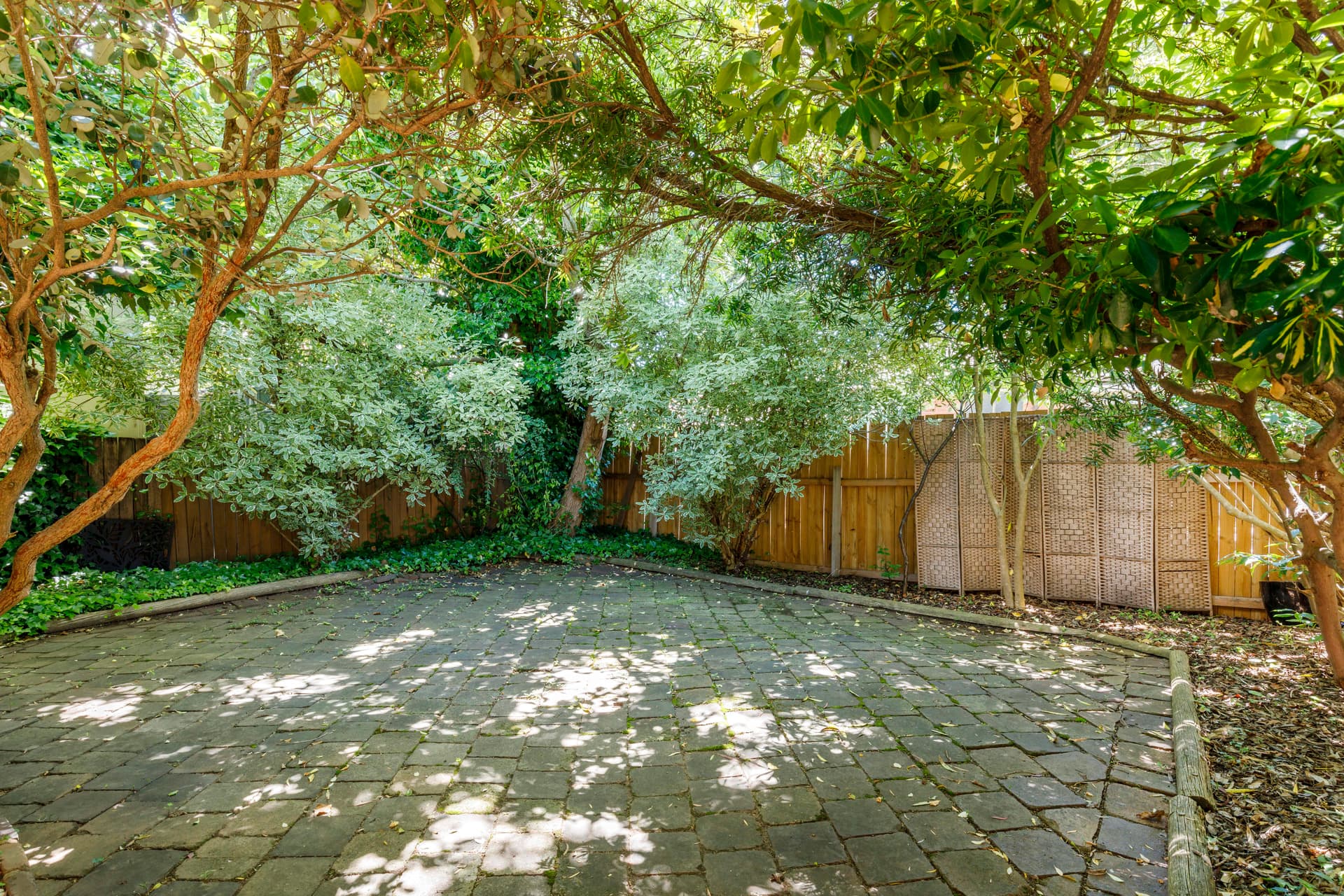 16 Moorehead Place, Latham ACT 2615, Latham - Thumbnail 4