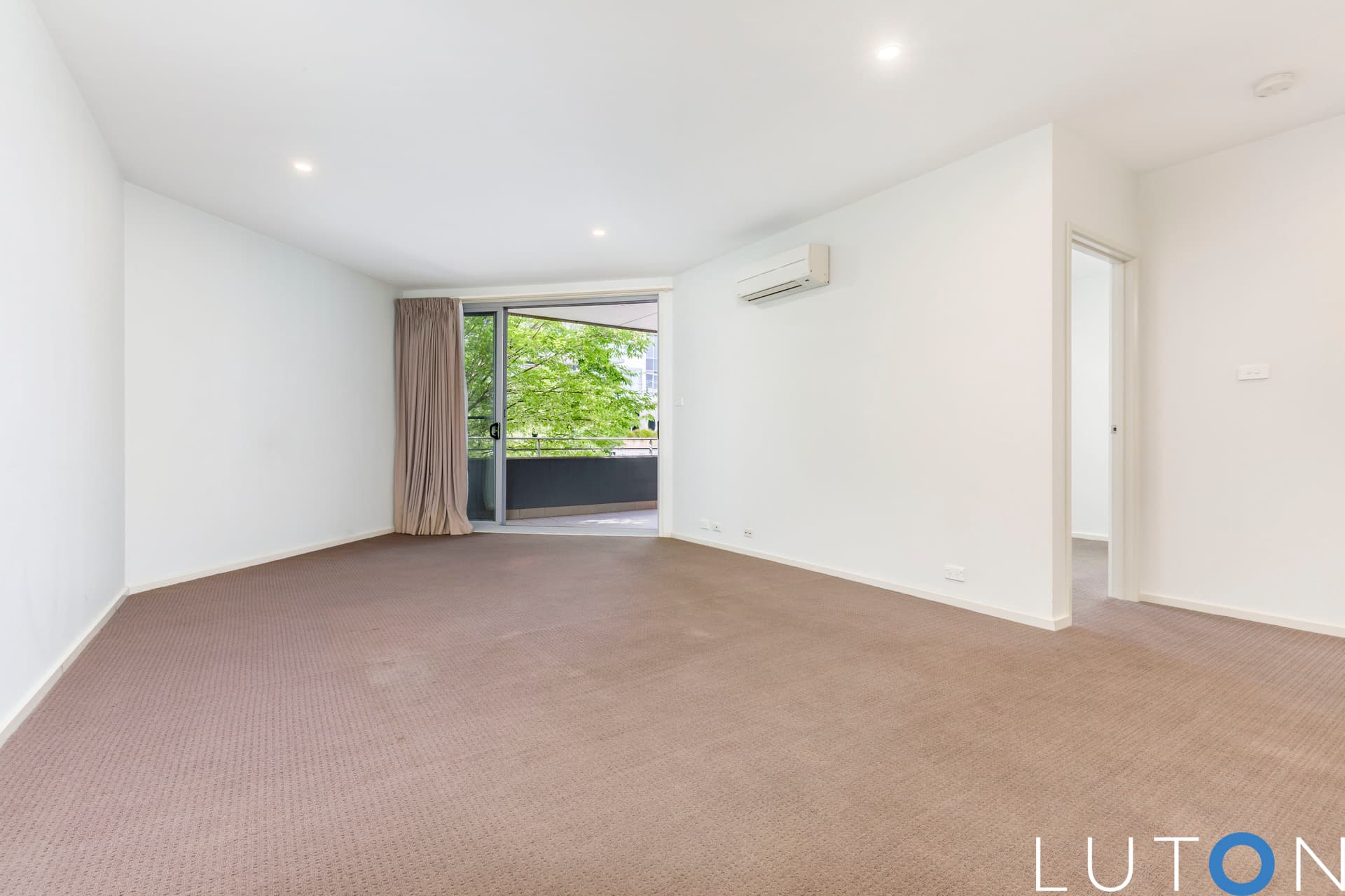 5/71 Giles Street, Kingston ACT 2604, Kingston - Thumbnail 2