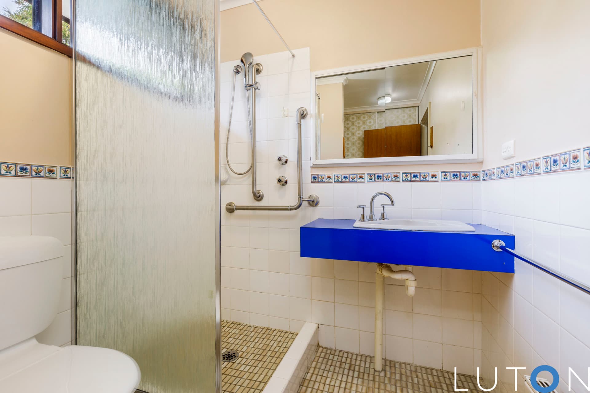 2 Burara Crescent, Waramanga ACT 2611, Waramanga - Thumbnail 2
