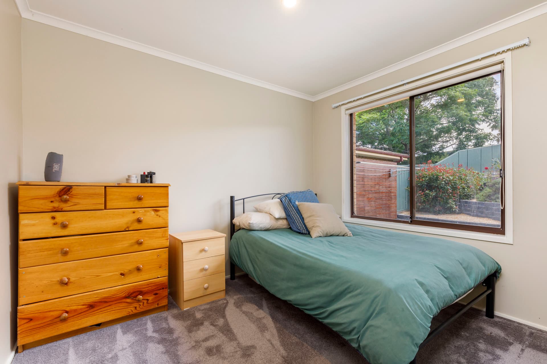 51 Louisa Lawson Crescent, Gilmore ACT 2905, Gilmore - Thumbnail 2