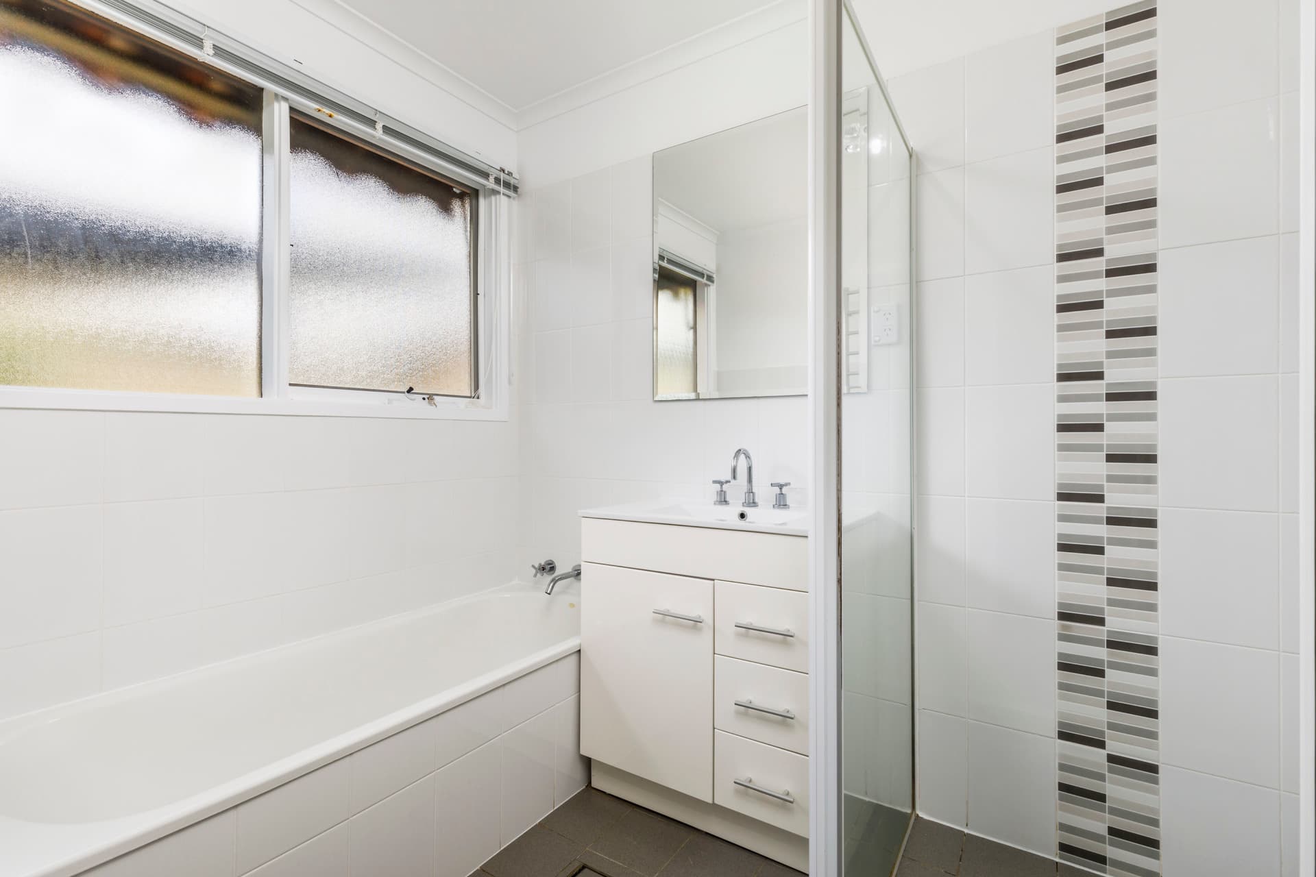 8 Creed Place, Macgregor ACT 2615, Macgregor - Image 1