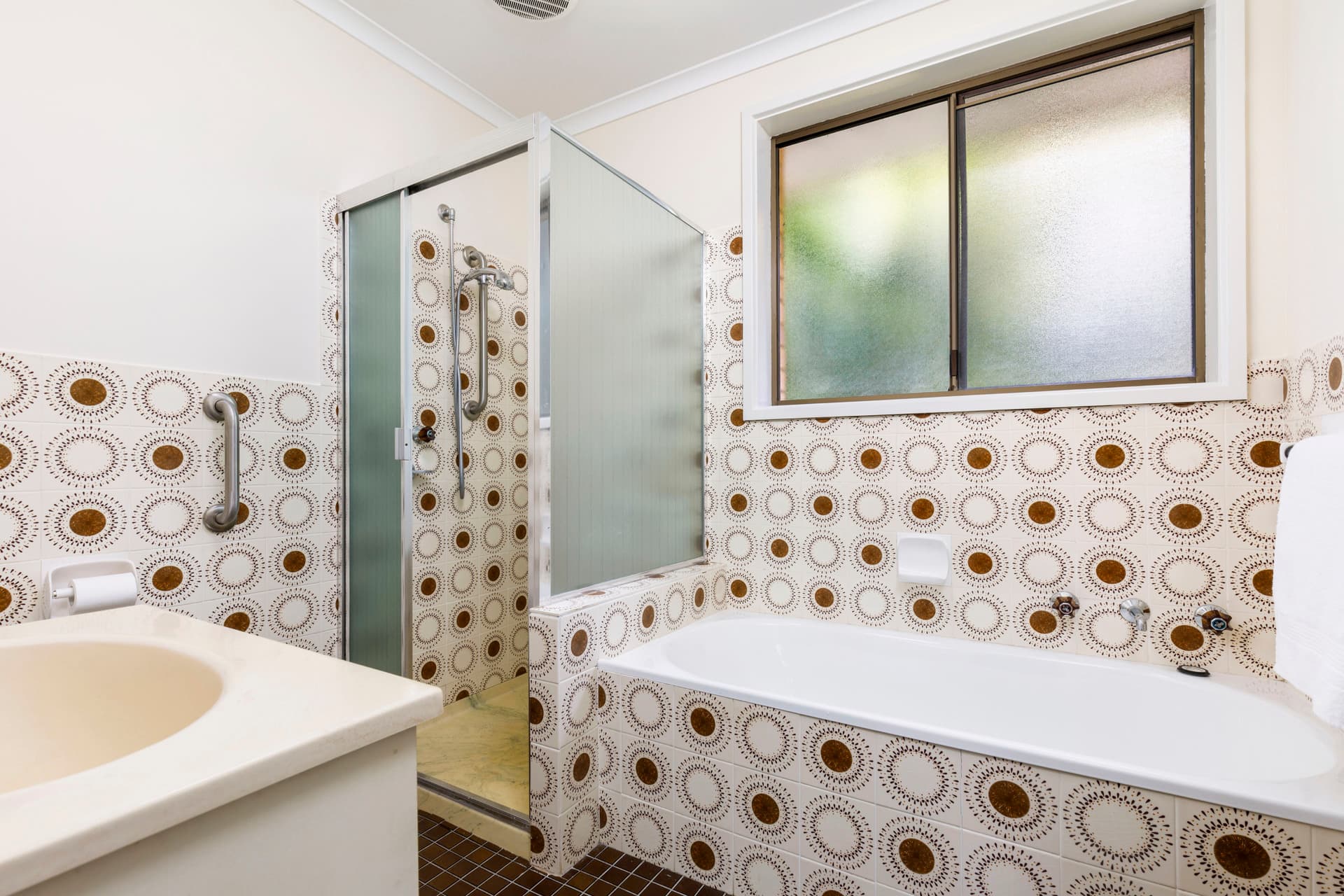 14 Giltinan Place, Holt ACT 2615, Holt - Thumbnail 2