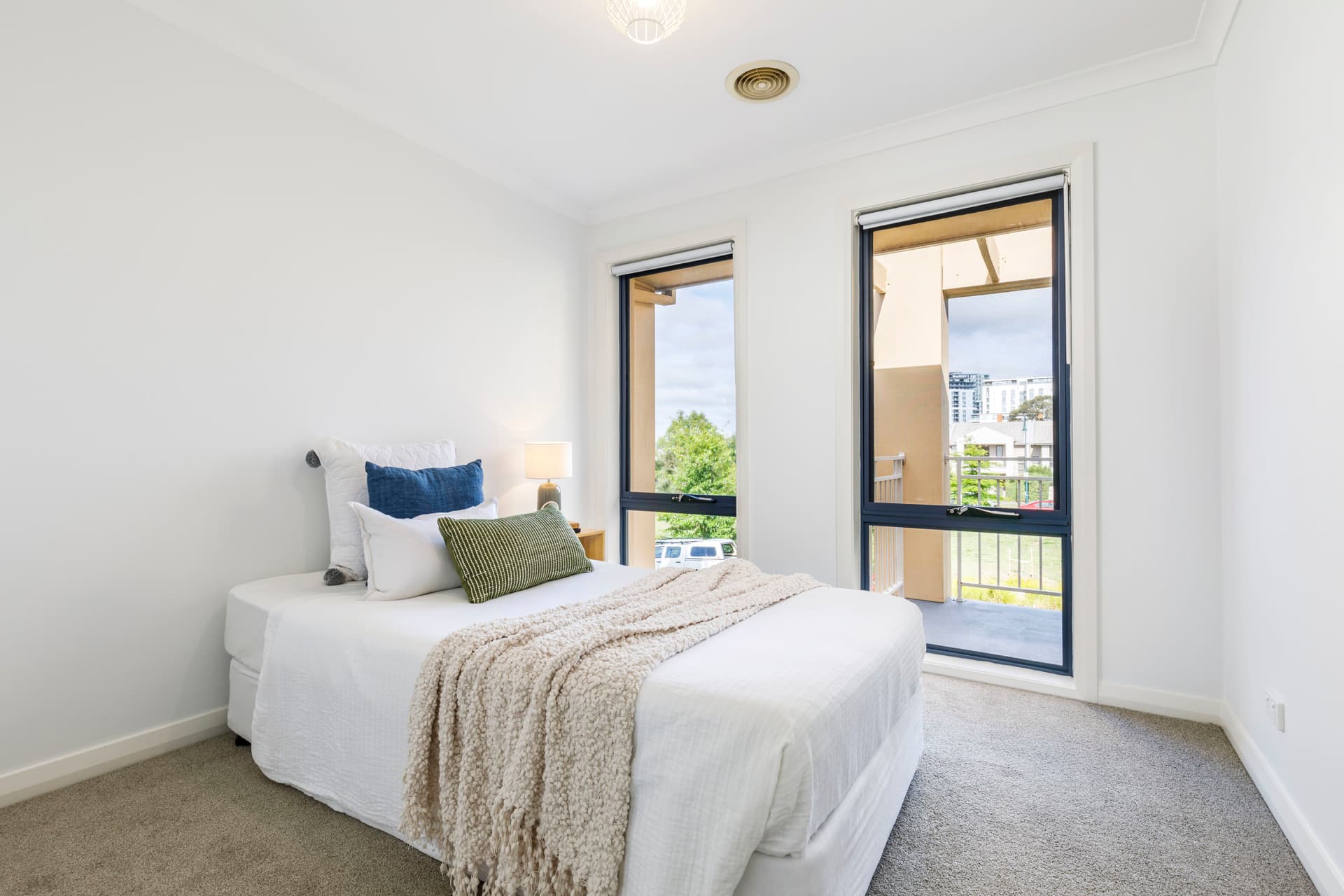 27 Gungahlin Place, Gungahlin ACT 2912, Gungahlin - Thumbnail 3