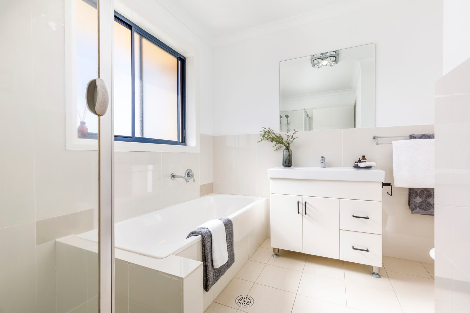 27 Gungahlin Place, Gungahlin ACT 2912, Gungahlin - Thumbnail 5