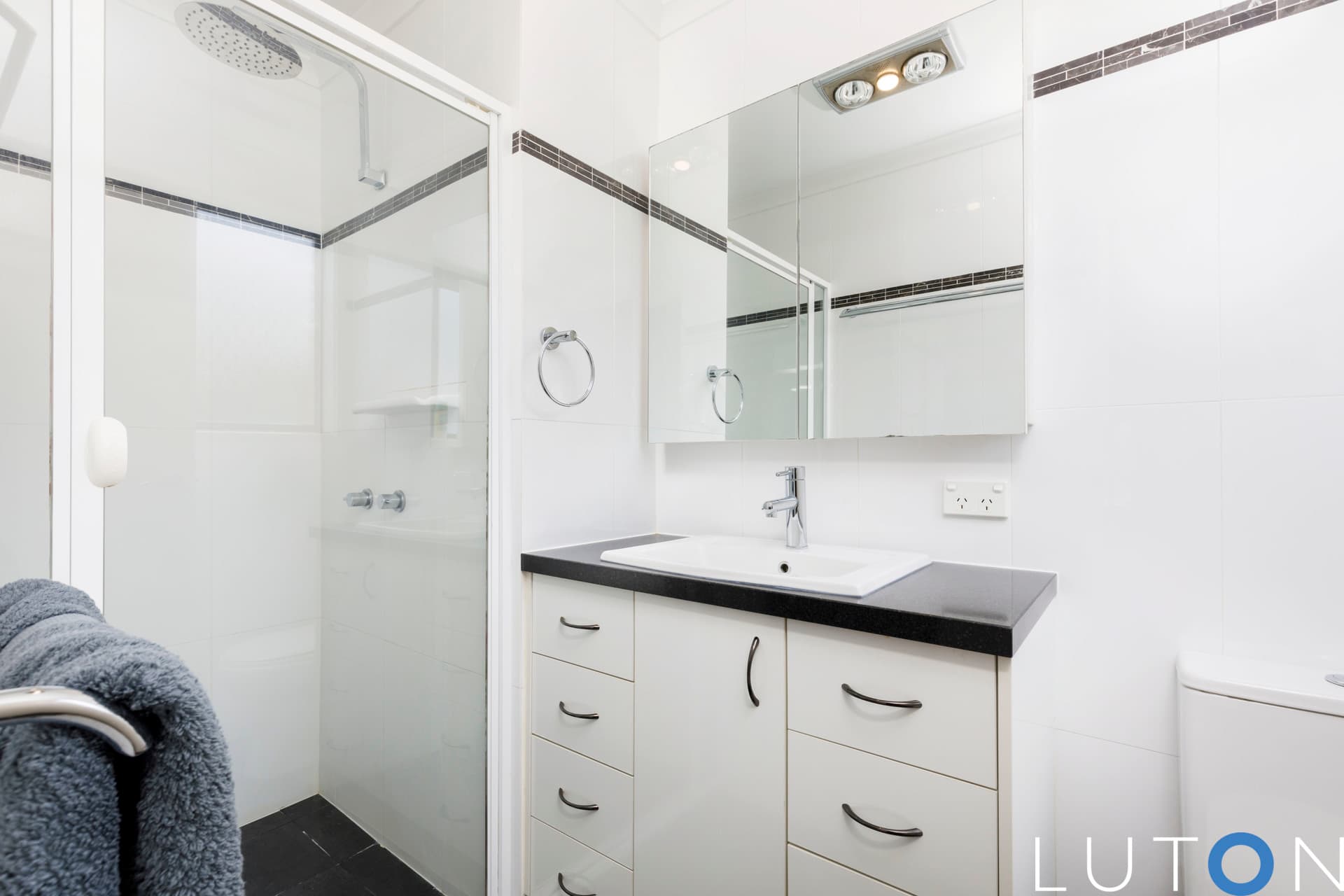 5 Simon Place, Kambah ACT 2902, Kambah - Image 1