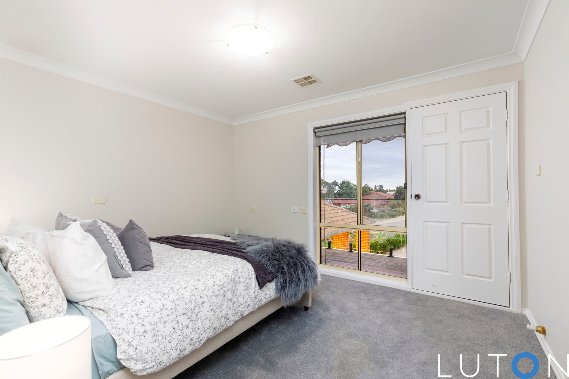 49 Buntine Crescent, Isaacs ACT 2607, Isaacs - Thumbnail 4
