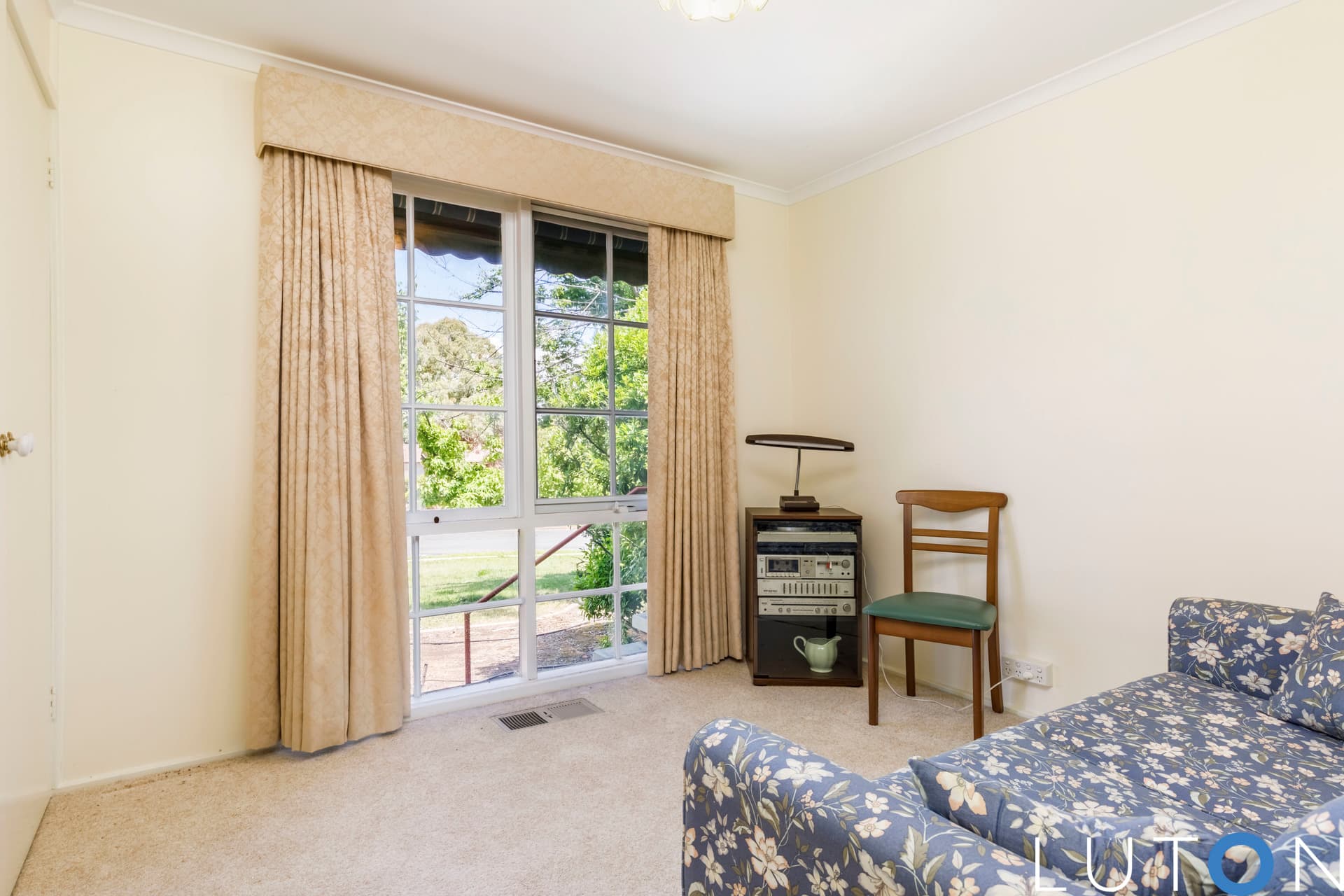 42 Byrne Street, Wanniassa ACT 2903, Wanniassa - Thumbnail 2