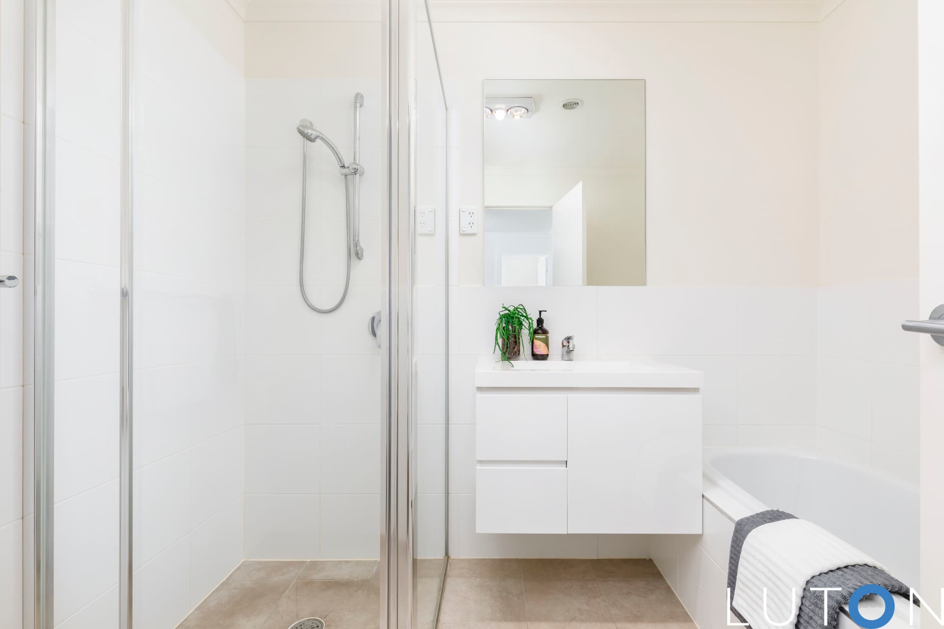 46/10 Gifford Street, Coombs ACT 2611, Coombs - Thumbnail 2