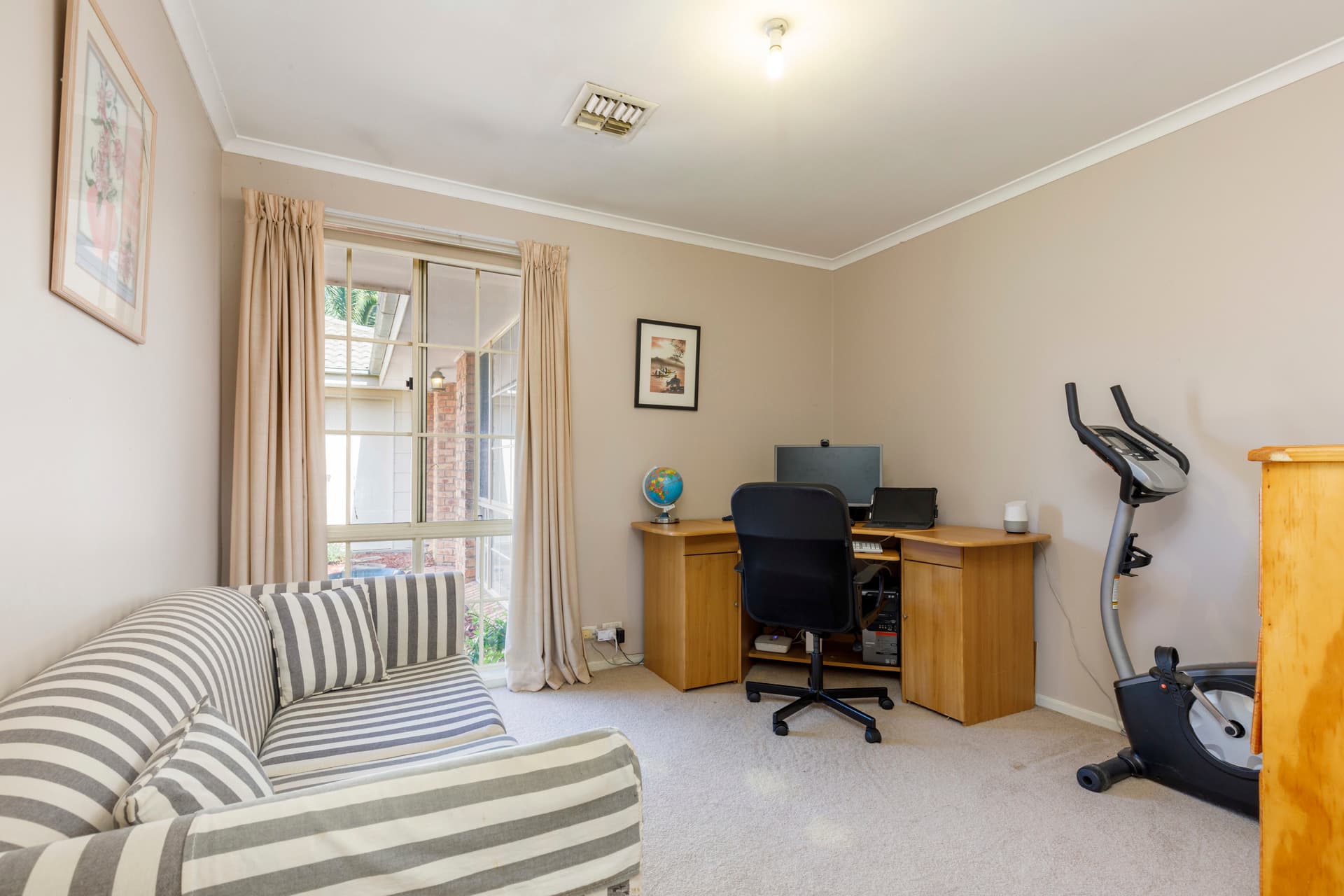 9 Iredale Place, Gordon ACT 2906, Gordon - Thumbnail 4