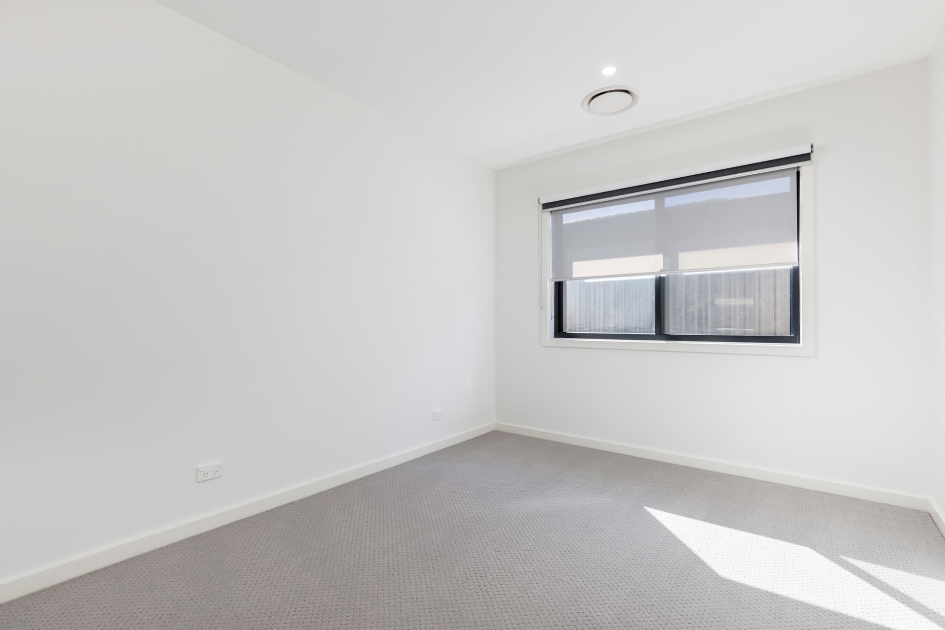 60 Dorrie Crescent, Moncrieff ACT 2914, Moncrieff - Thumbnail 2