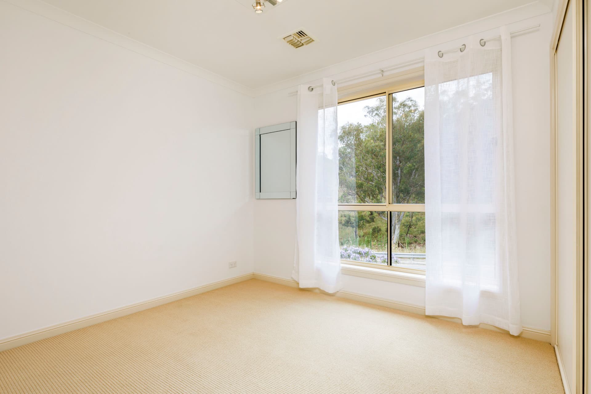 9B Bellbush Close, Jerrabomberra NSW 2619, Jerrabomberra - Thumbnail 2