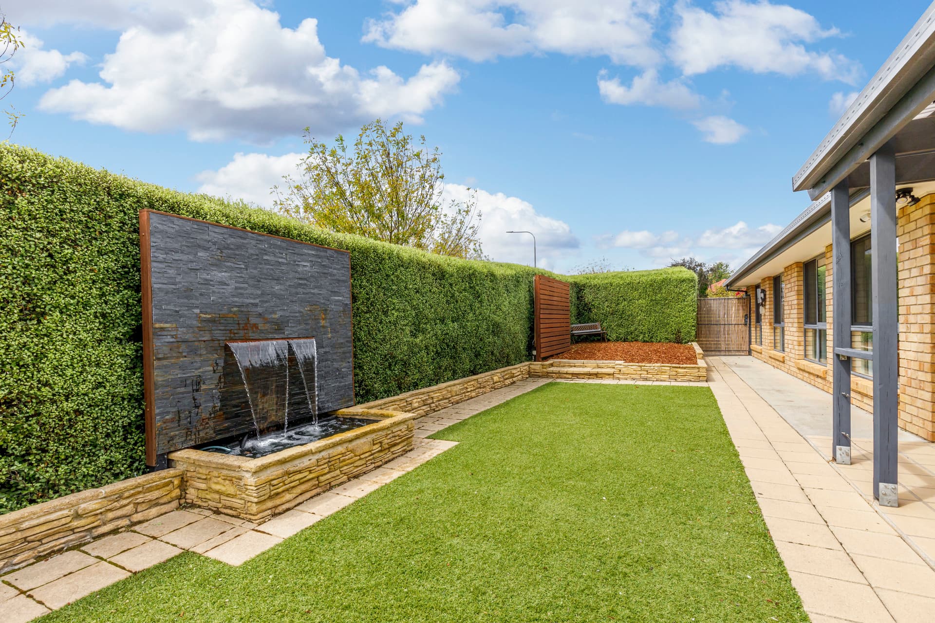 2 Binney Close, Dunlop ACT 2615, Dunlop - Thumbnail 8