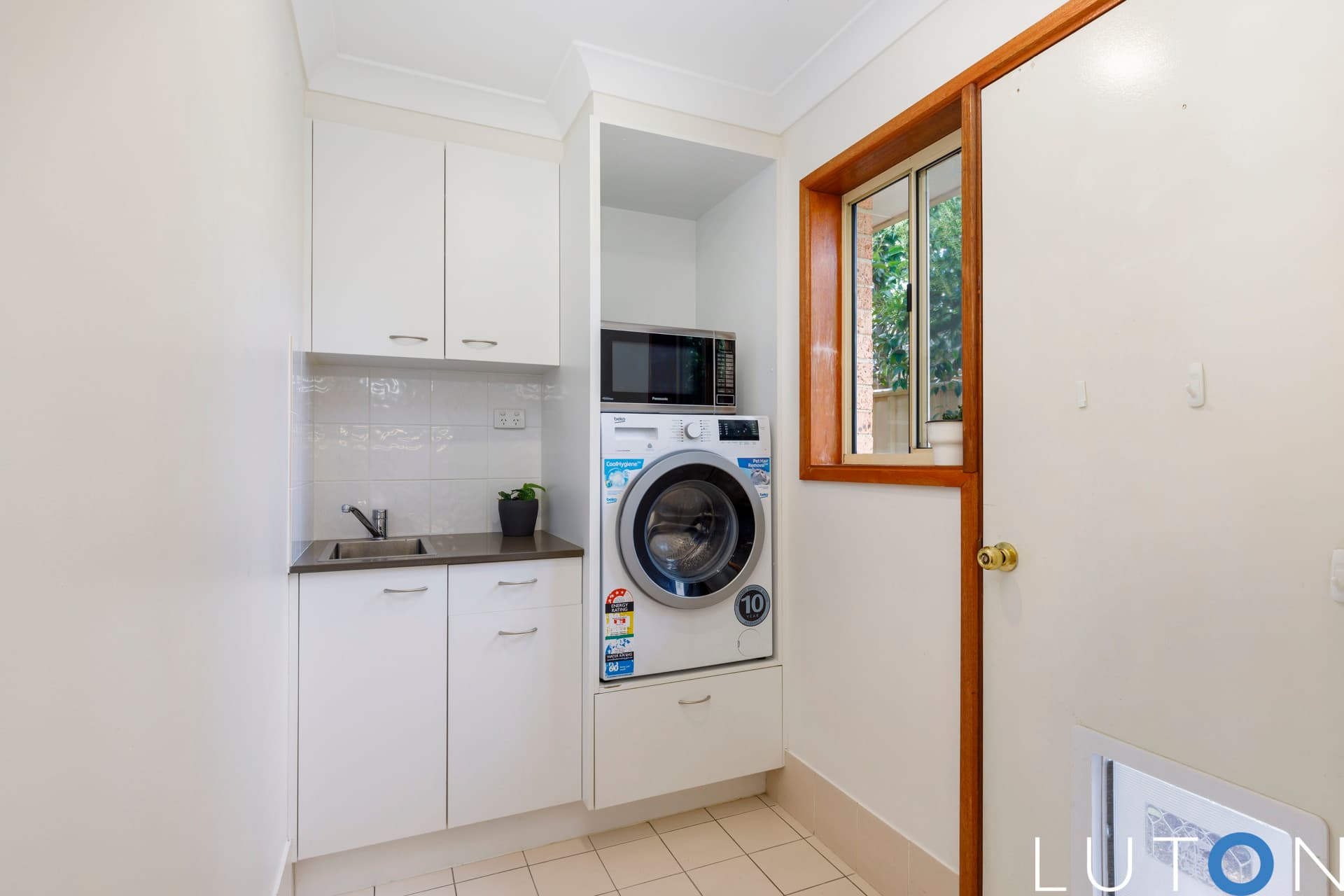 21 Severne Crescent, Kambah ACT 2902, Kambah - Thumbnail 8