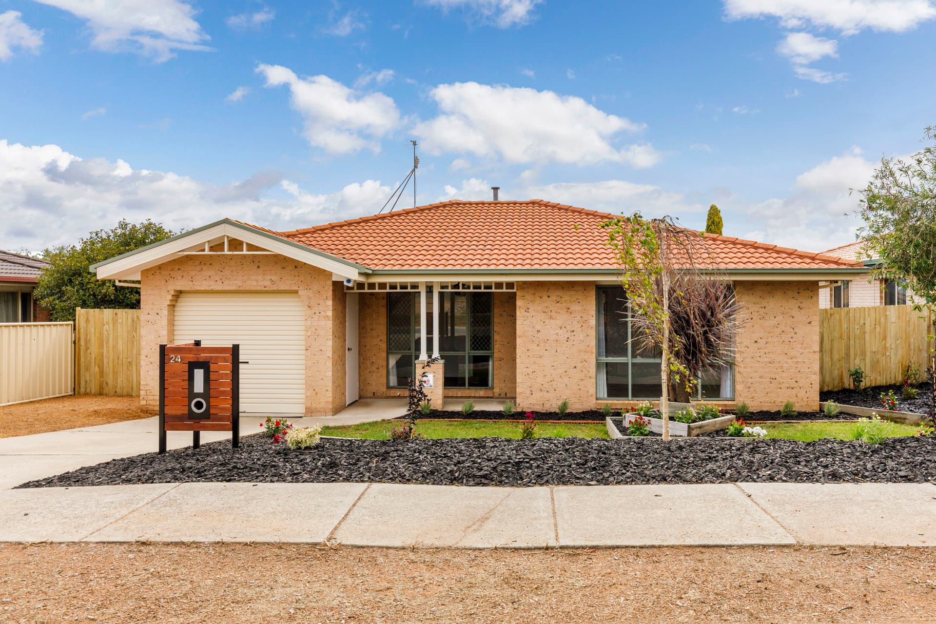 24 Traeger Street, Dunlop ACT 2615, Dunlop - Thumbnail 7