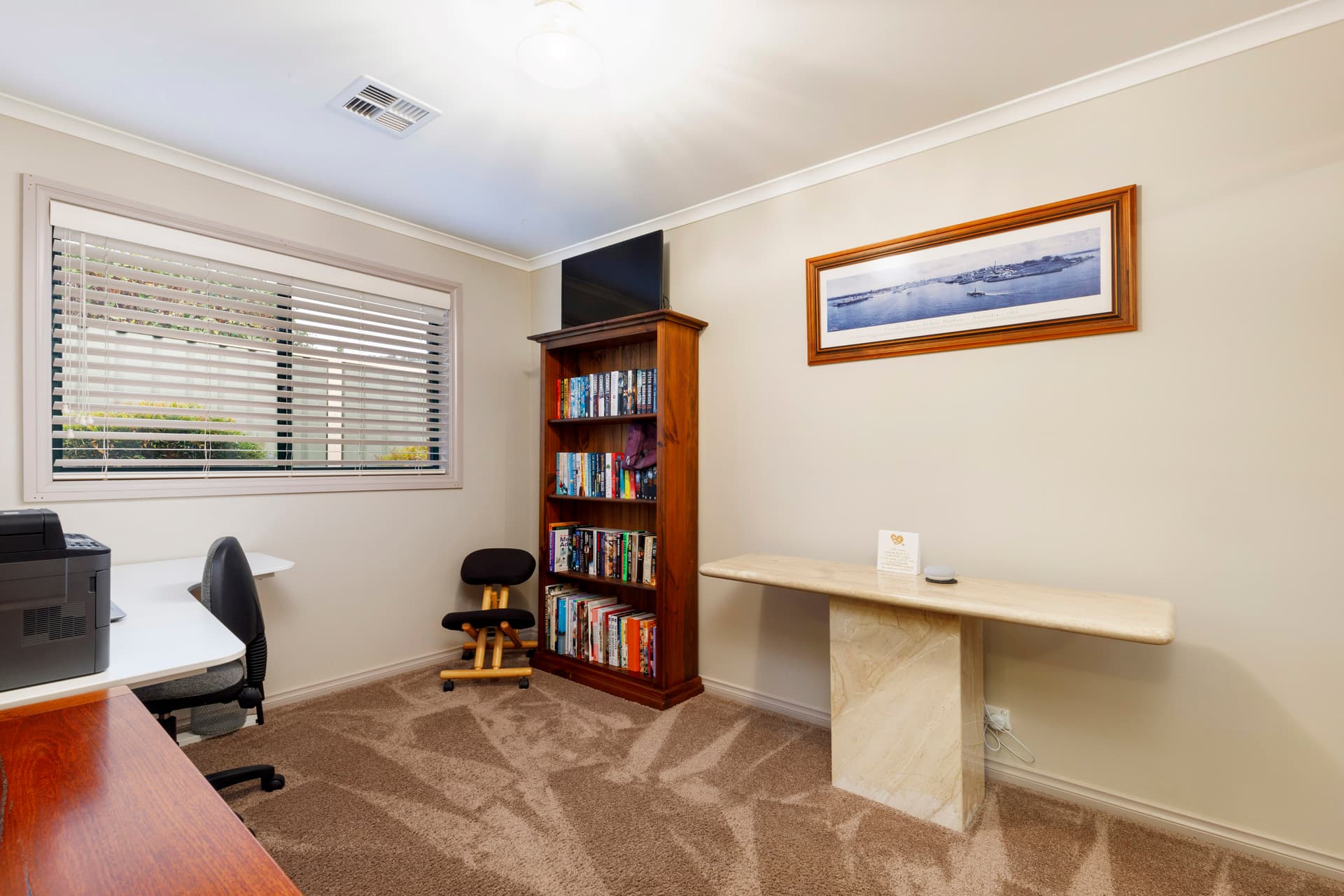 8 Cerutty Crescent, Gordon ACT 2906, Gordon - Thumbnail 6